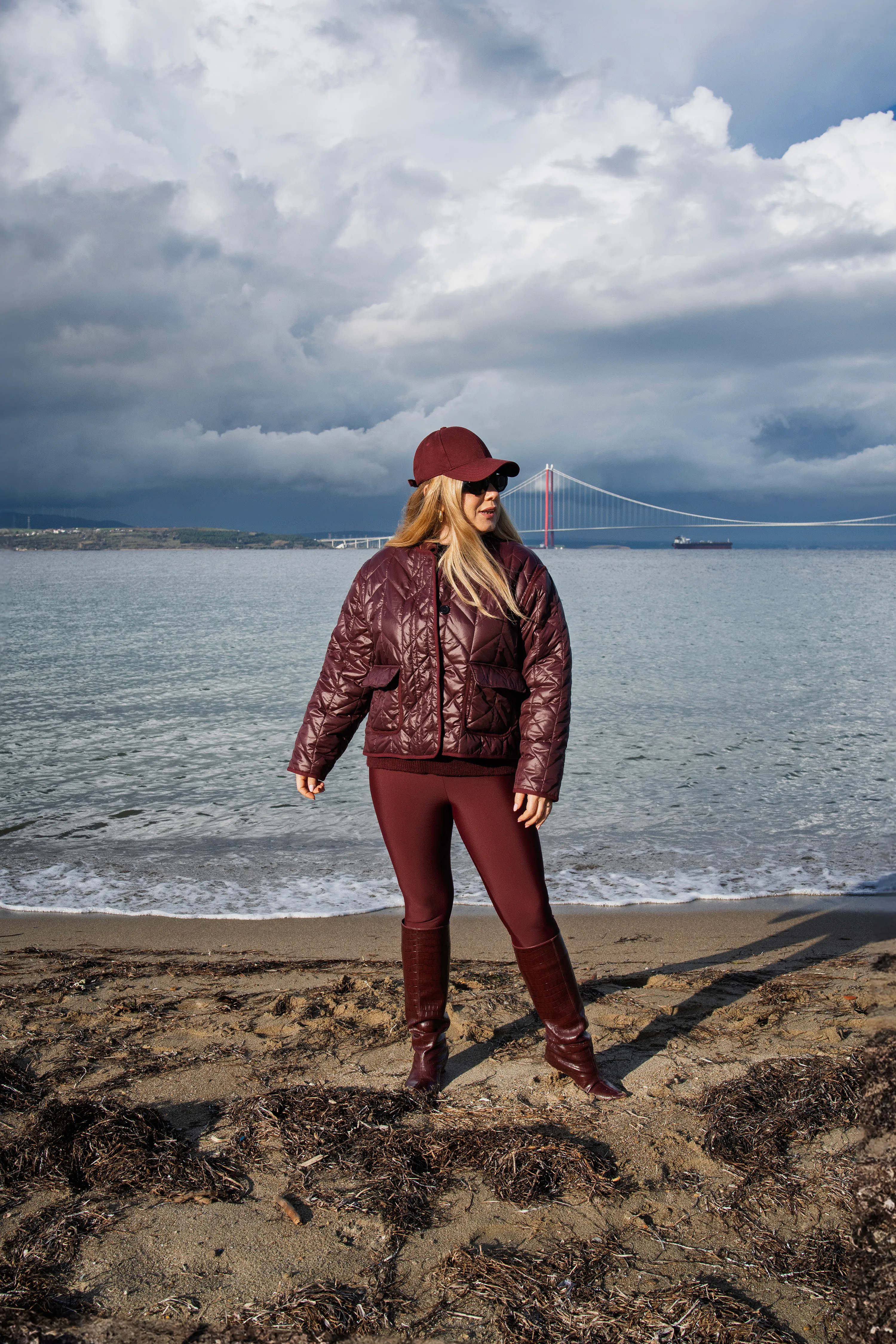 İçi Kürklü Kapitone Mont