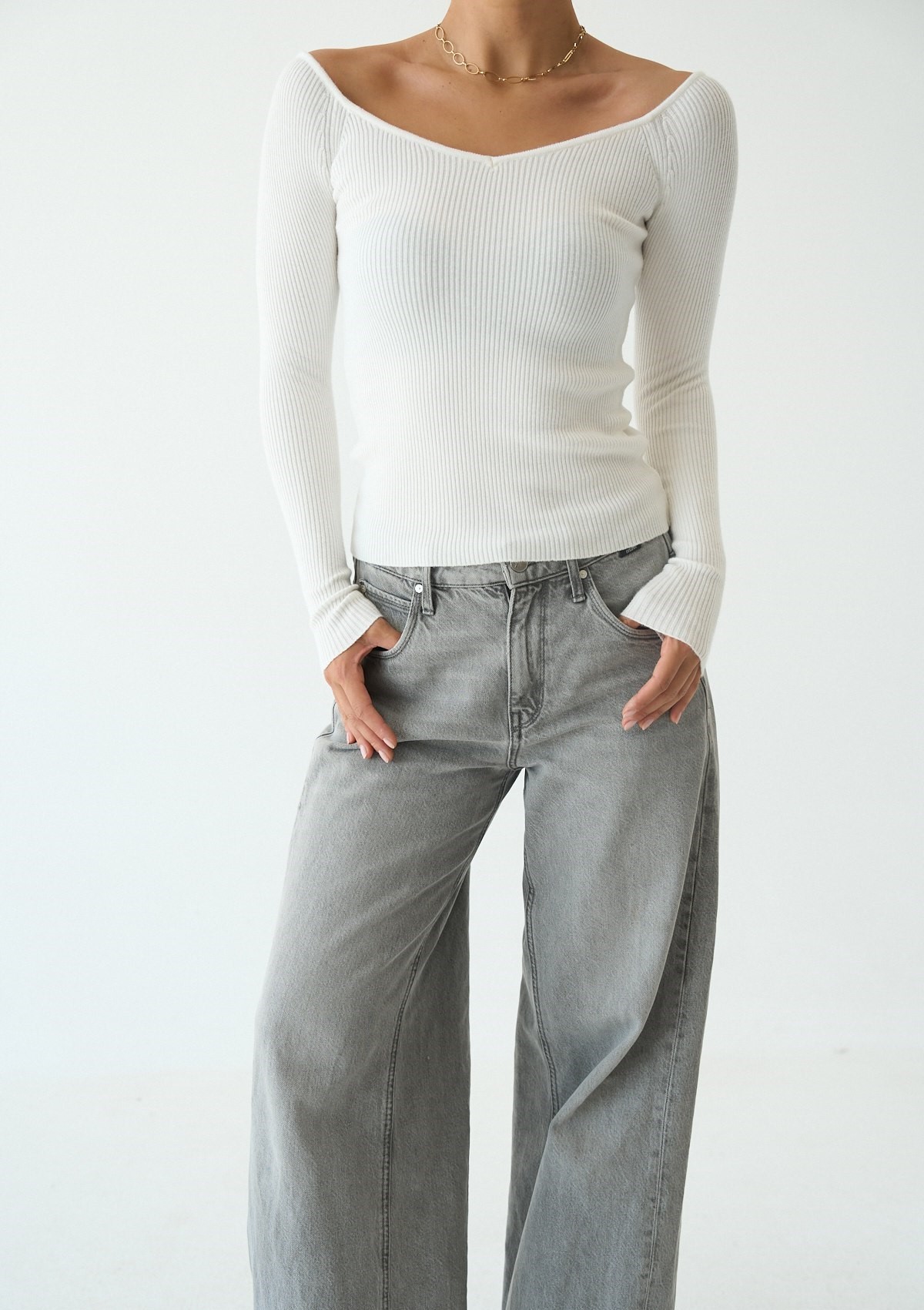 V Yaka Basic Triko
