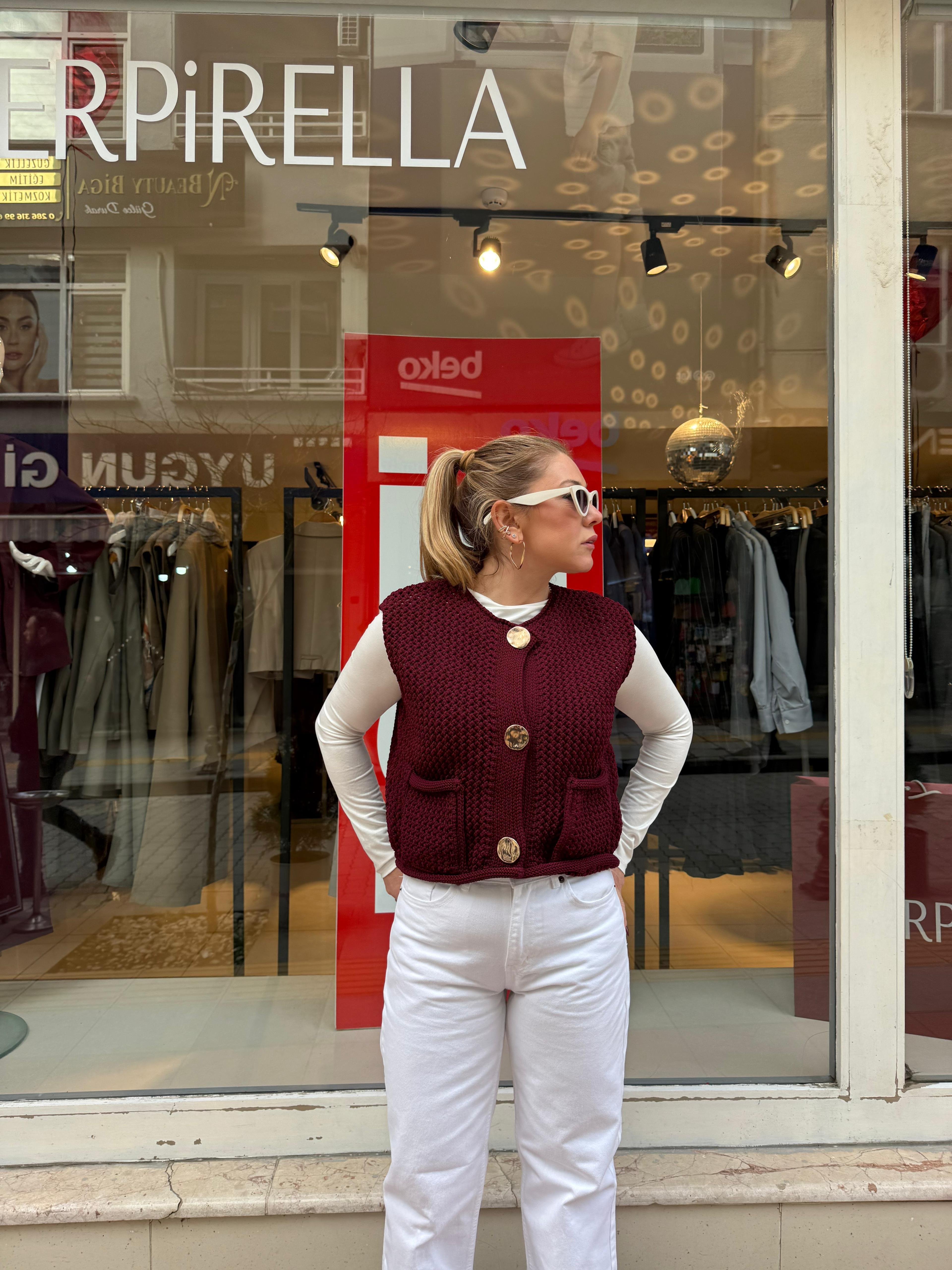 60274 Bisiklet Yaka Cepli Düğmeli Triko Yelek
