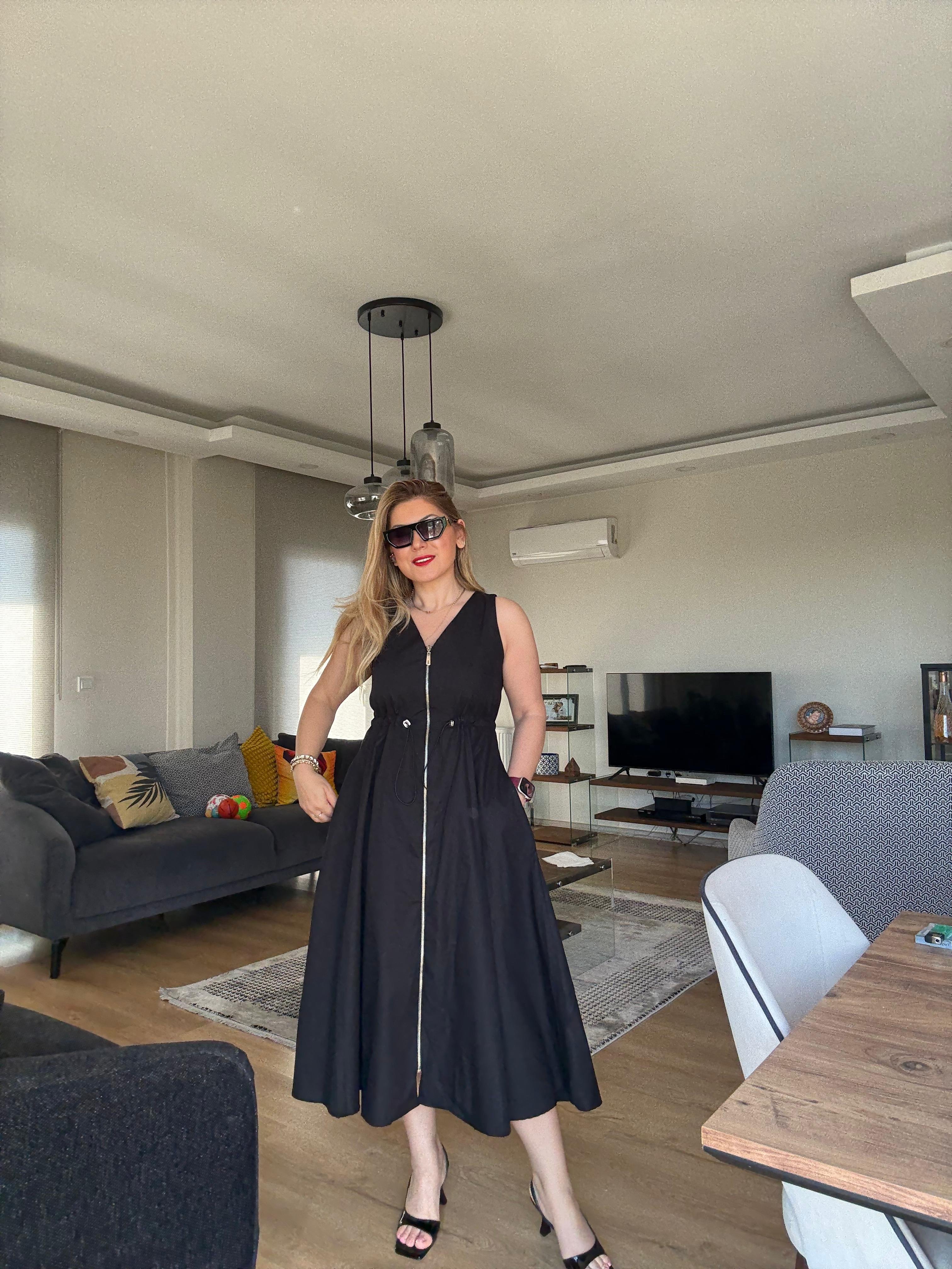Fermuarlı Elbise