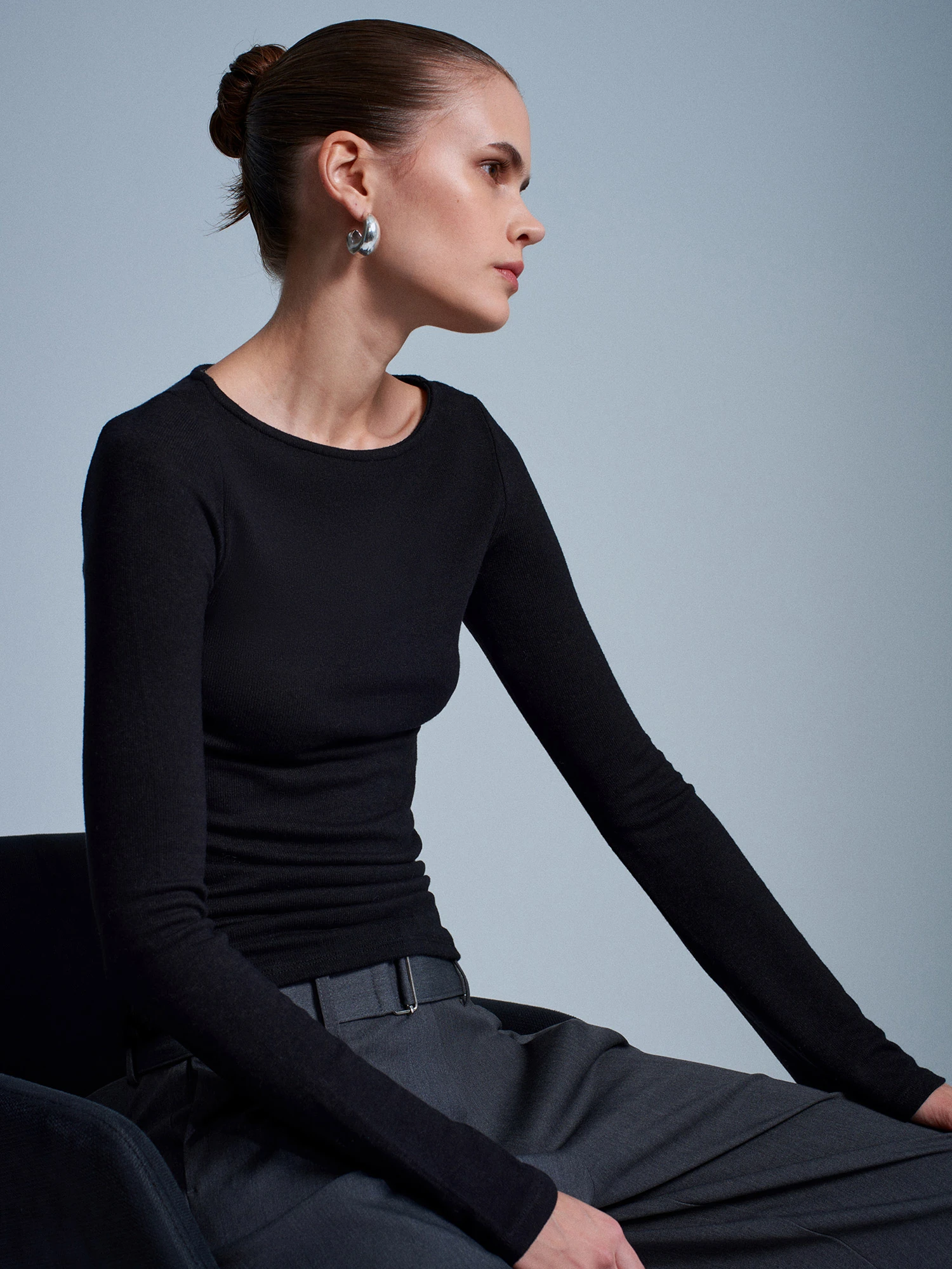 Kayık Yaka Uzun Kollu Top