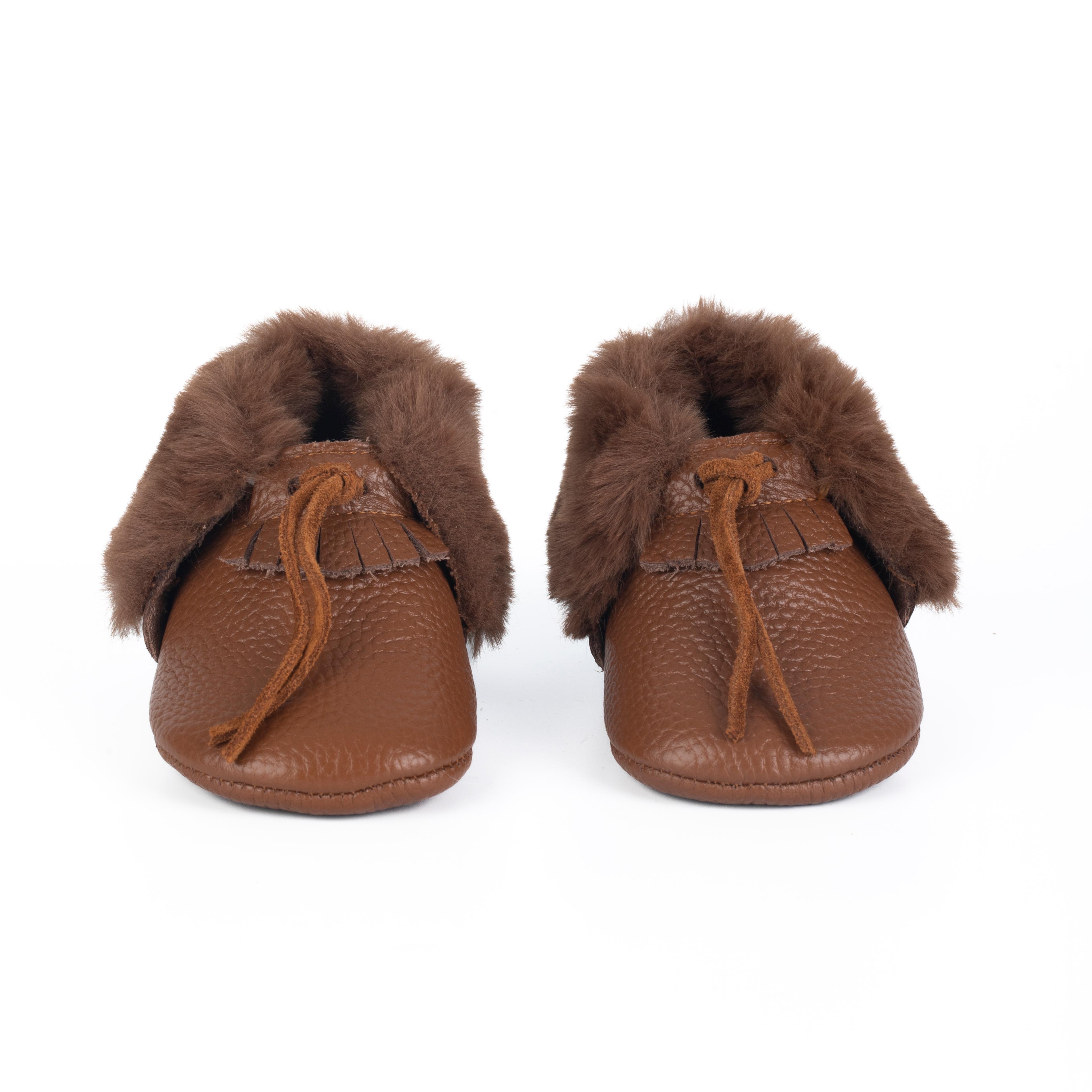 Yoyo Junior Bootie genuine leather in brown with suede laces and outer fur detail