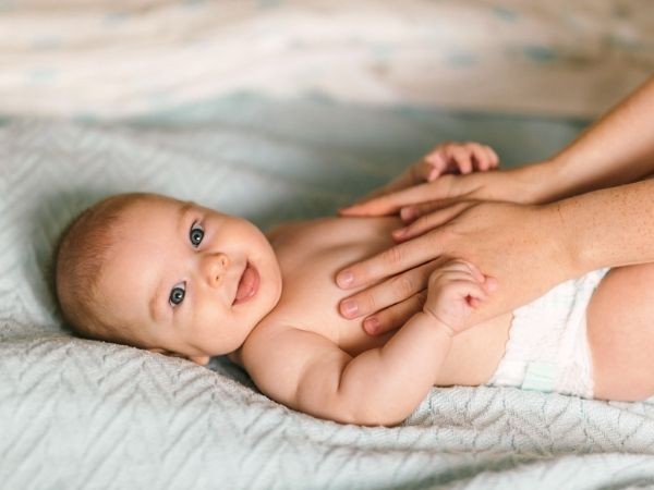 Bebeklerde Kelebek Masajının Mucizevi Etkisi