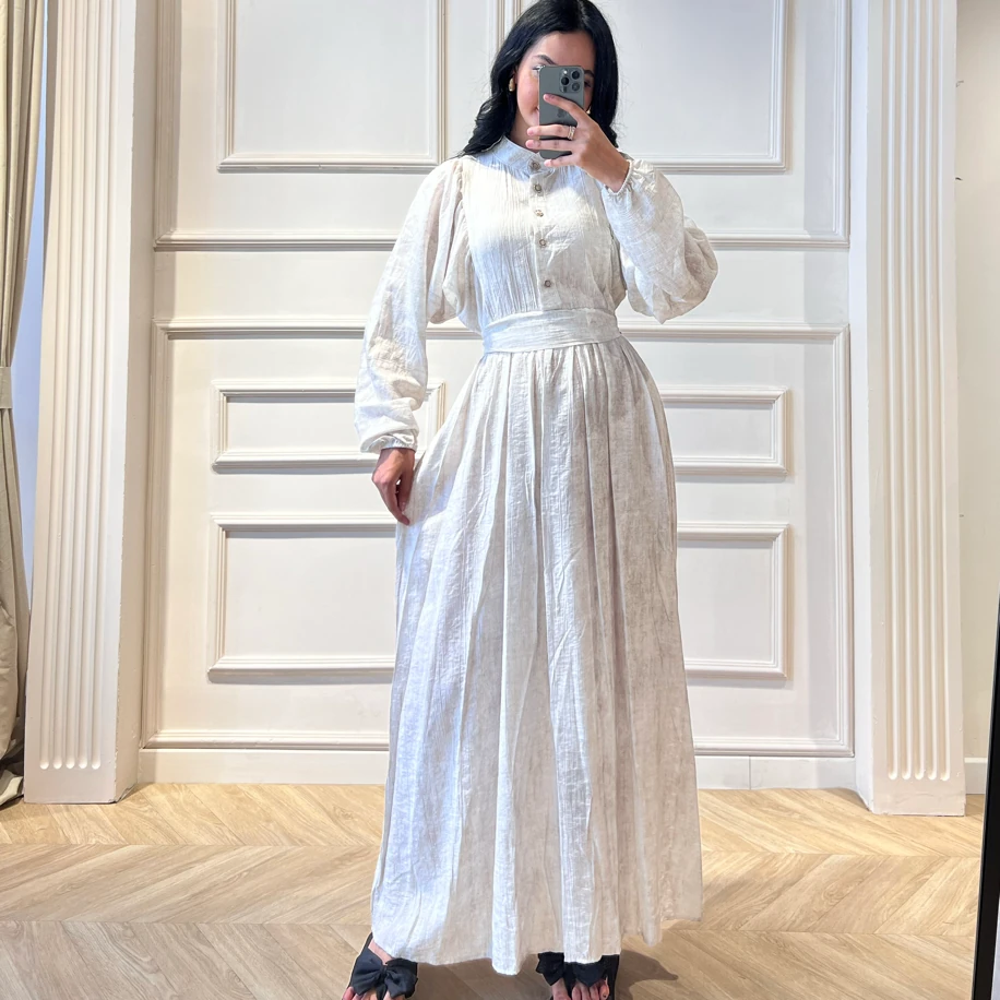 Düğme detaylı yarasa kol elbise