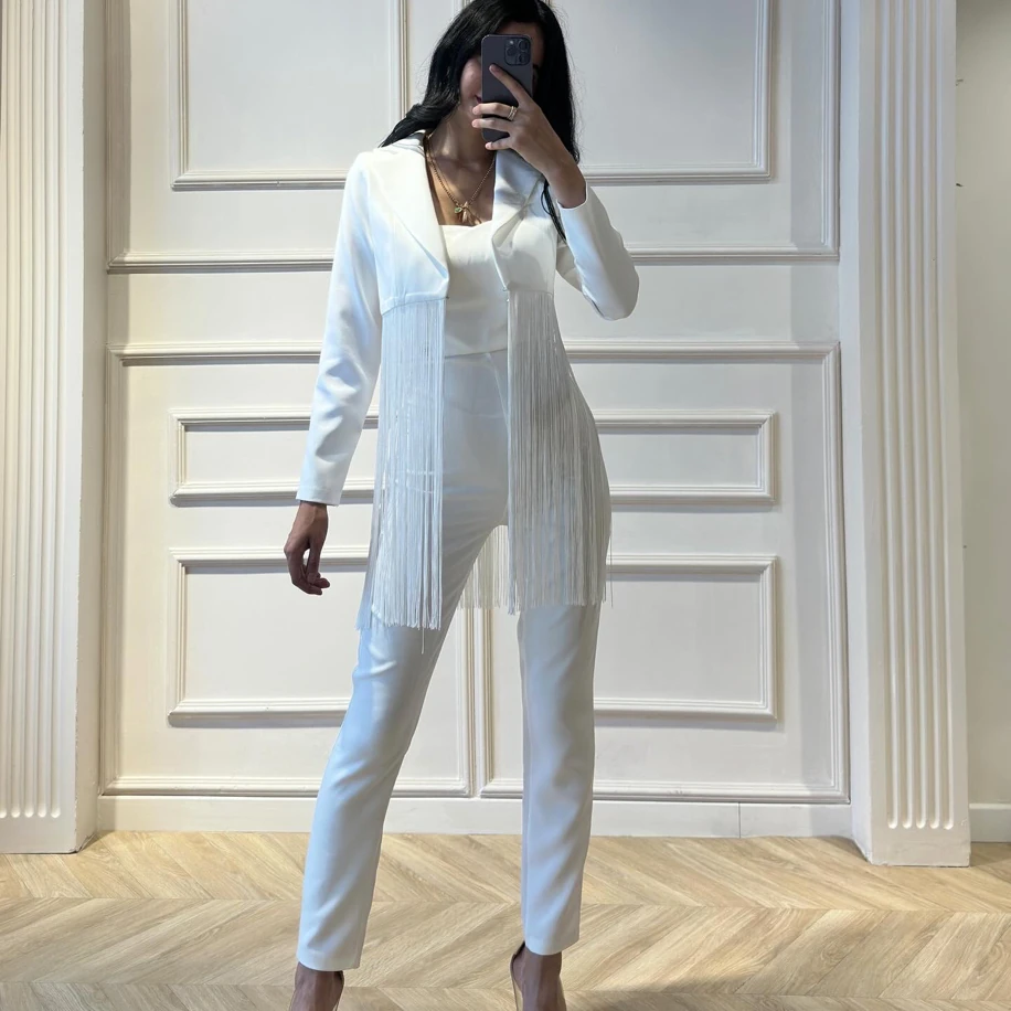 Püsküllü ceket ve tulum takım