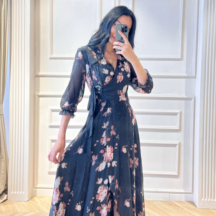 Çiçek desen şifon elbise