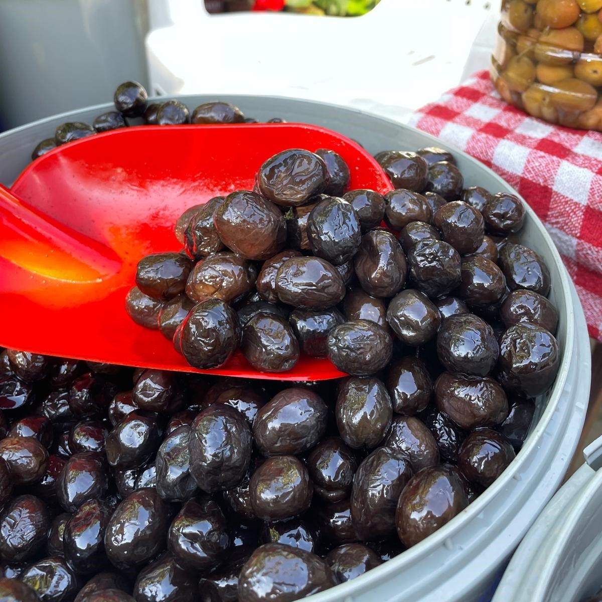 Edremit Jumbo Siyah Zeytin