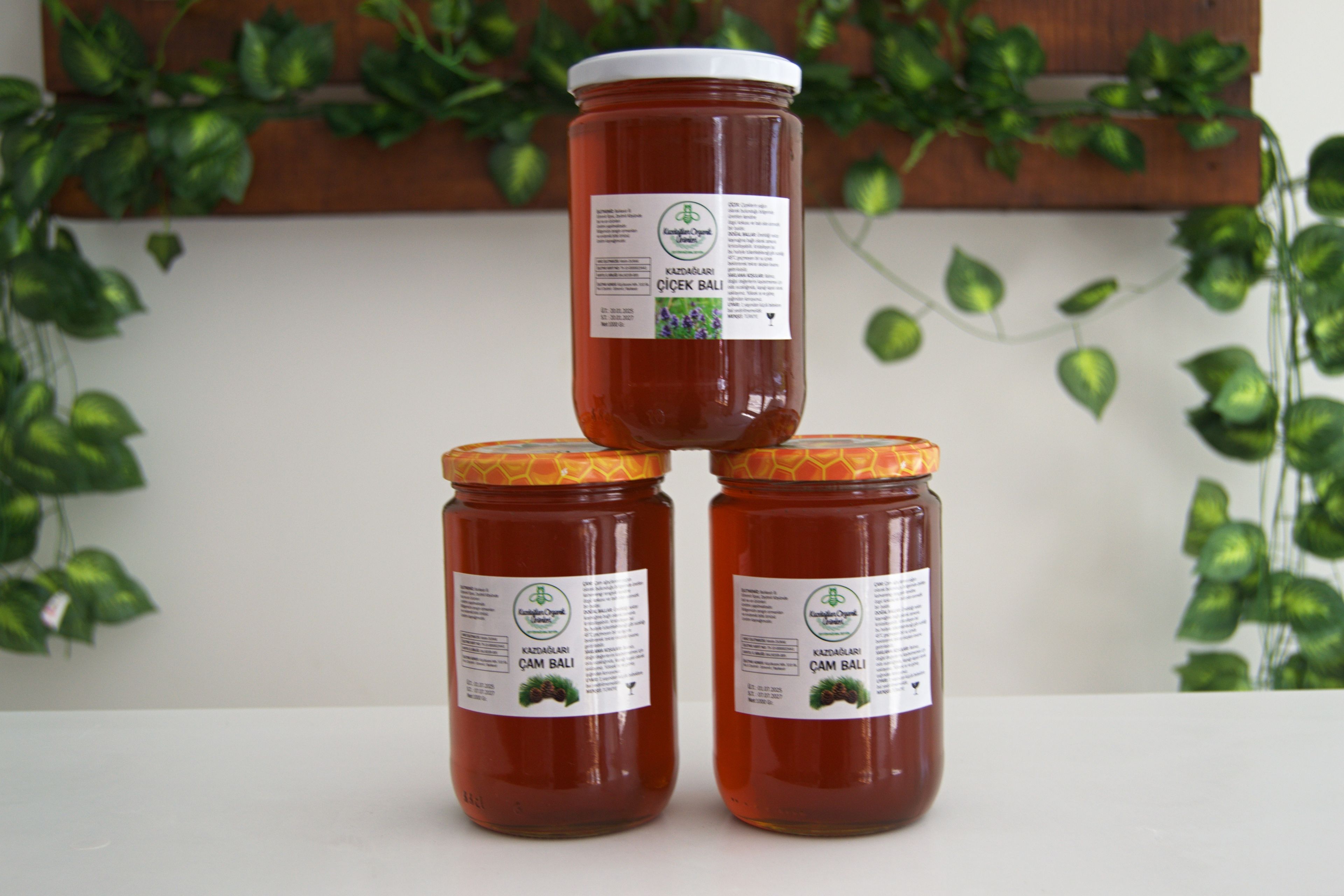 1 KG Çiçek, 2 KG Çam Balı İndirimli Kampanya Paketi!