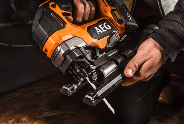 AEG 18 V KÖMÜRSÜZ AKÜLÜ DEKUPAJ