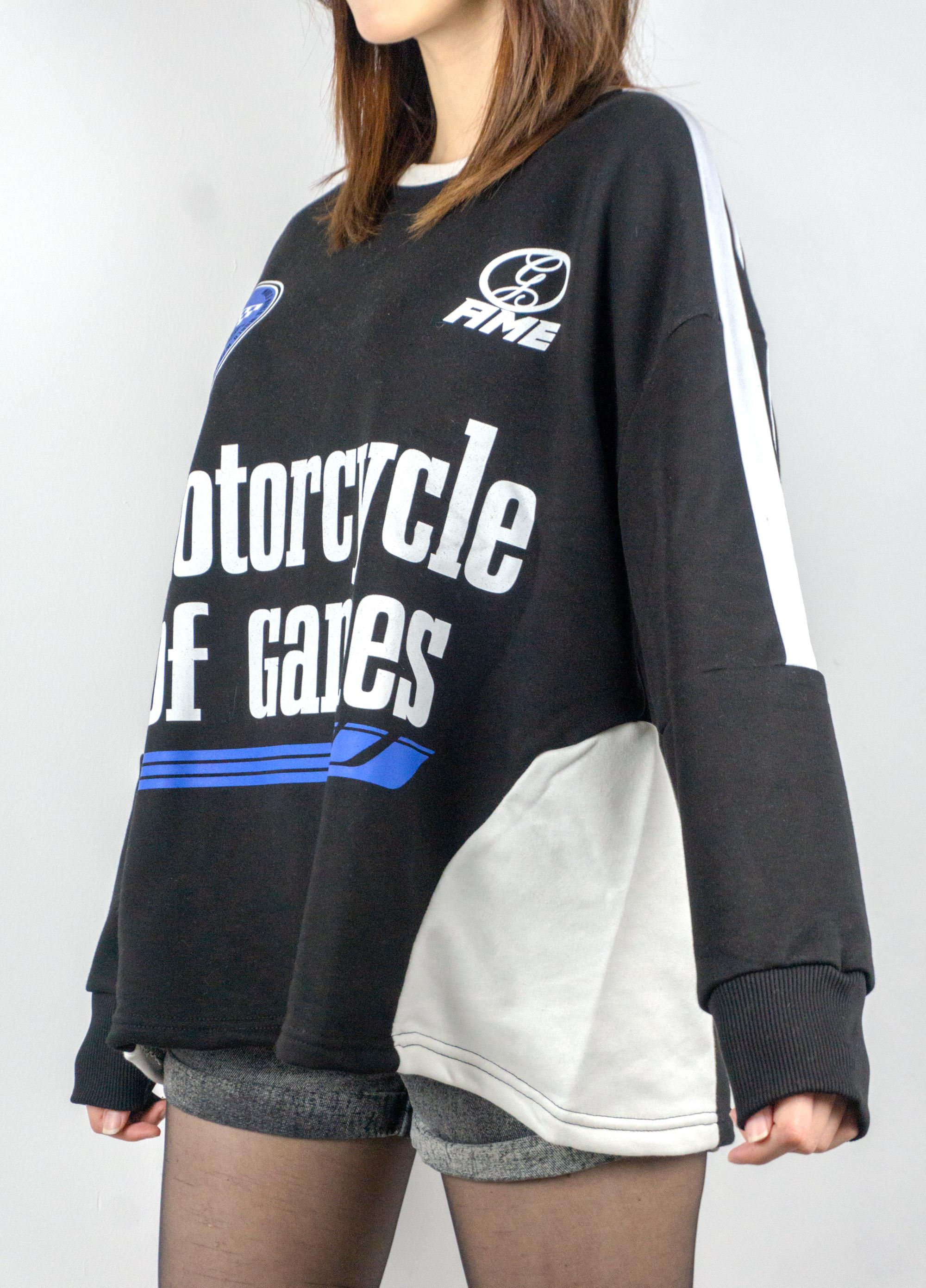 Şerit Detay Baskılı Oversize Sweatshirt main variant image