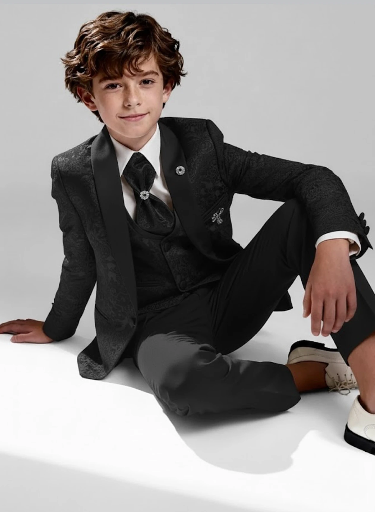 Flarlı Çocuk Damatlık Takım Elbise - 4 Parça - 6-10 Yaş - Siyah