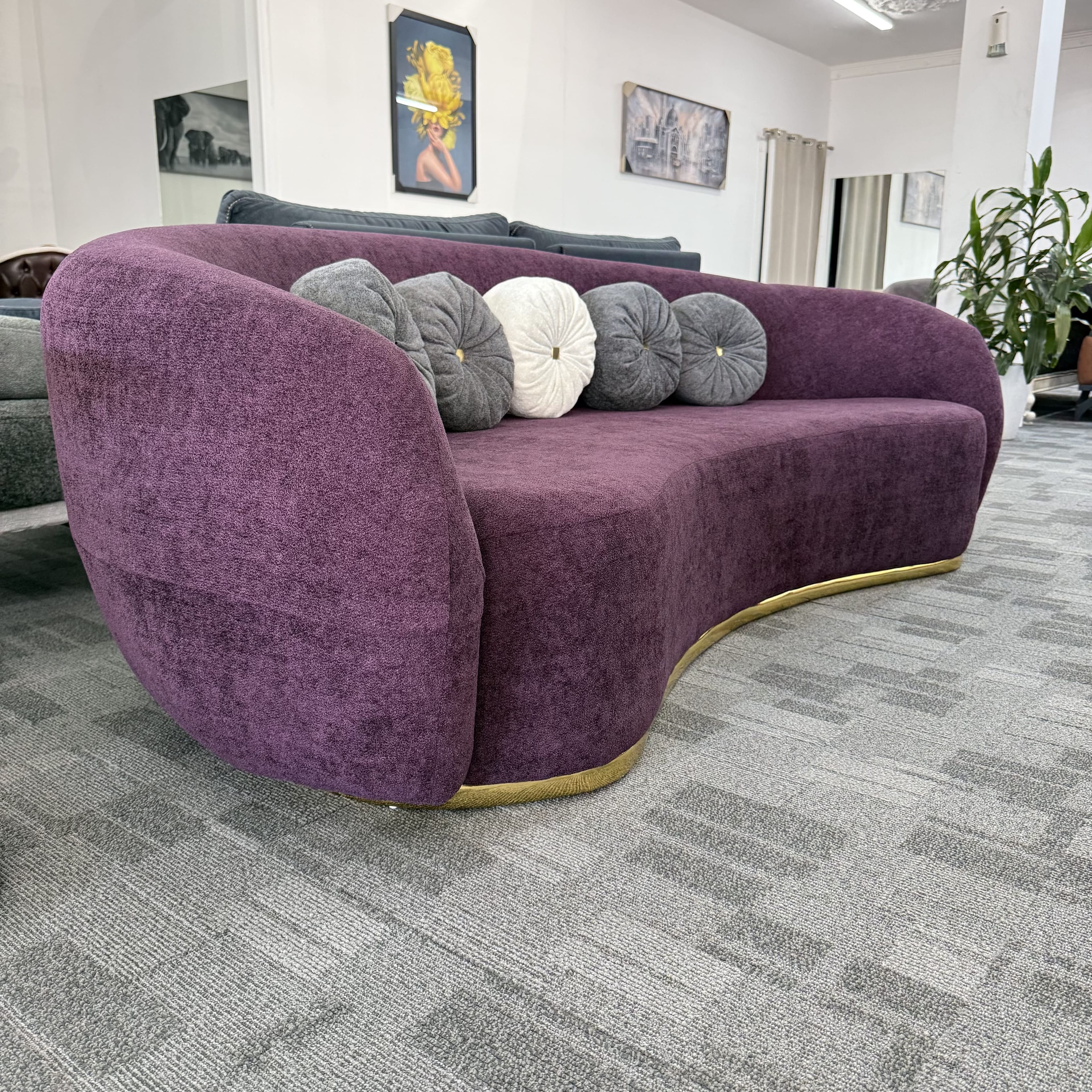 Oyster-Curved Sofa Set