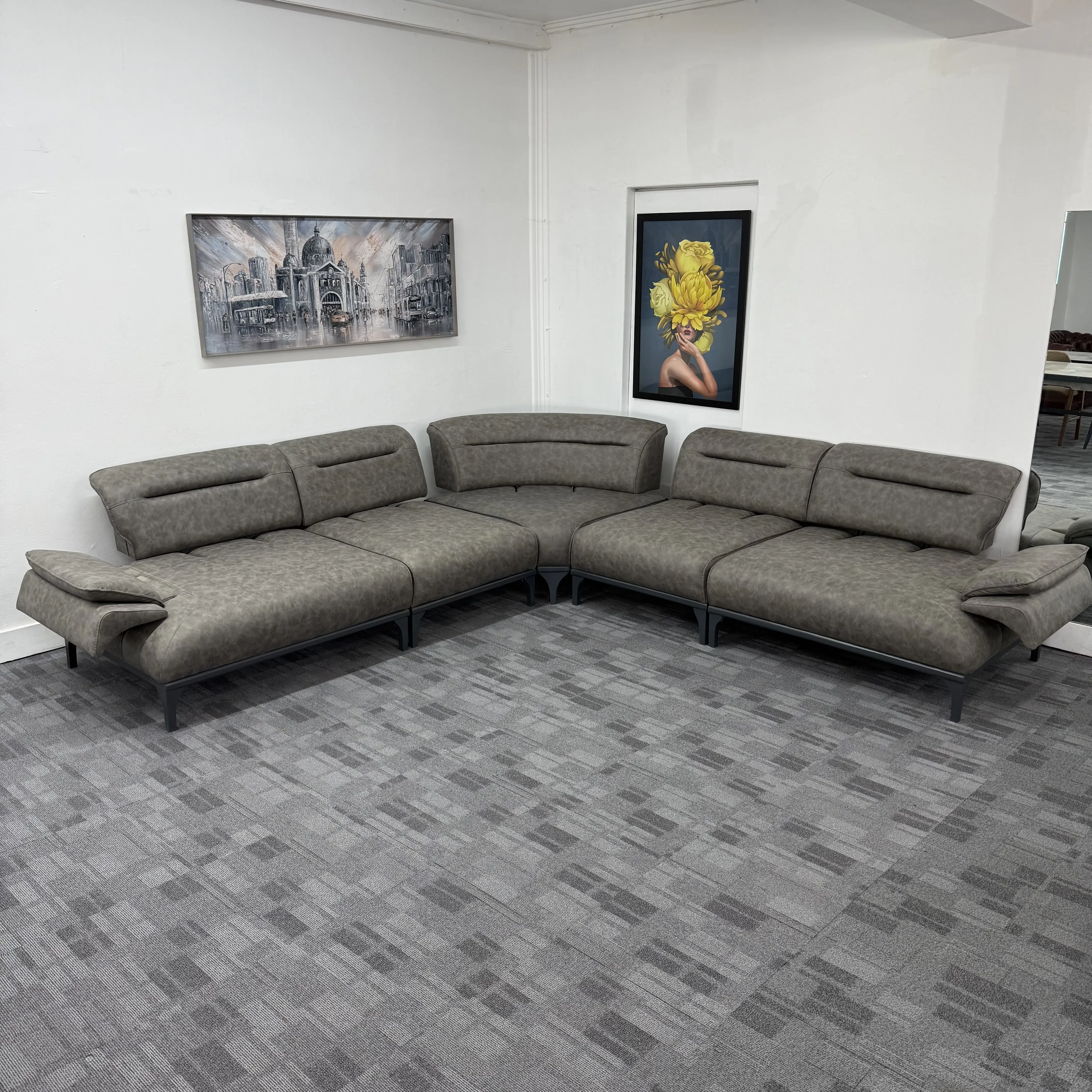 Royal- Corner Sofa Bed