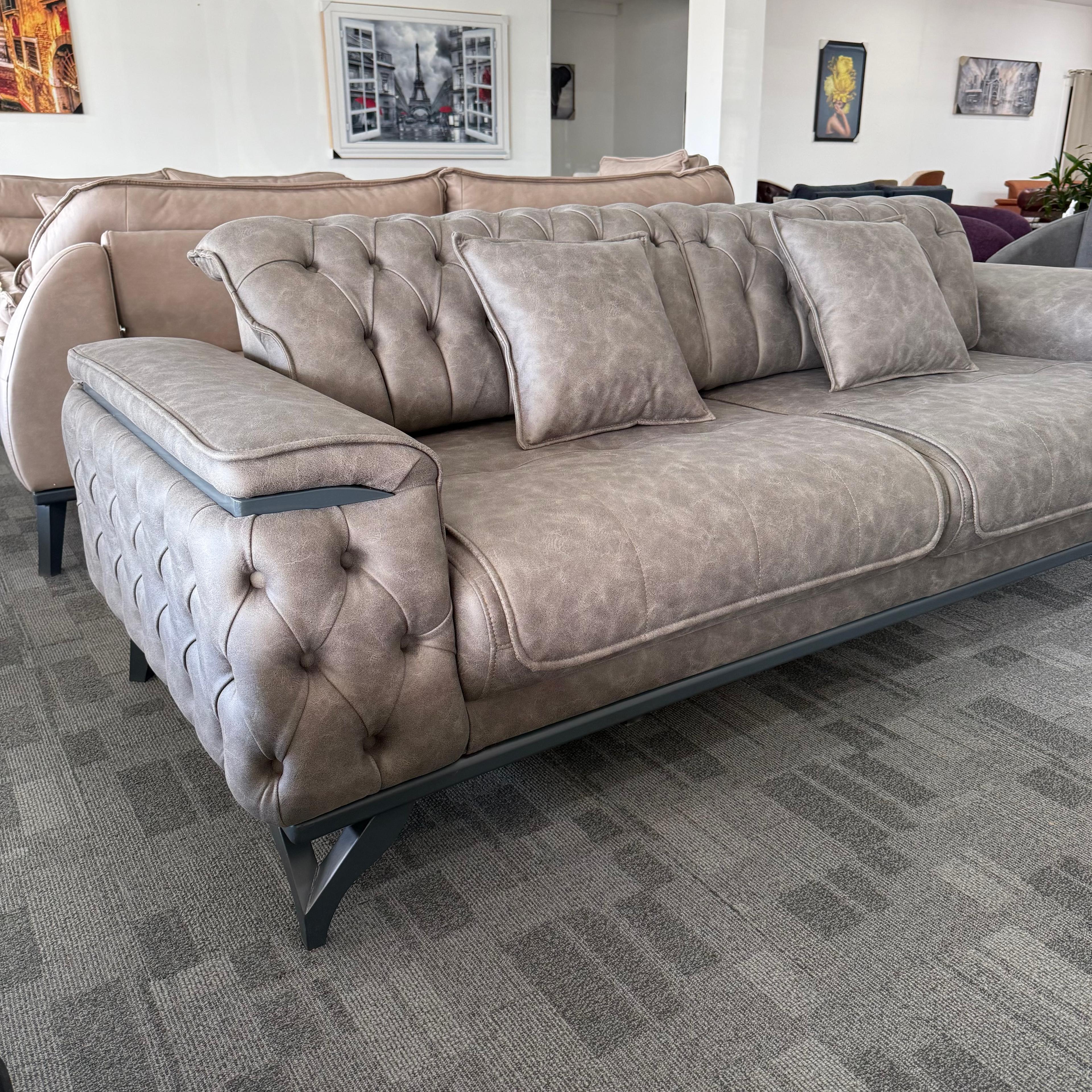Diamond- Chesterfield Sofa Set