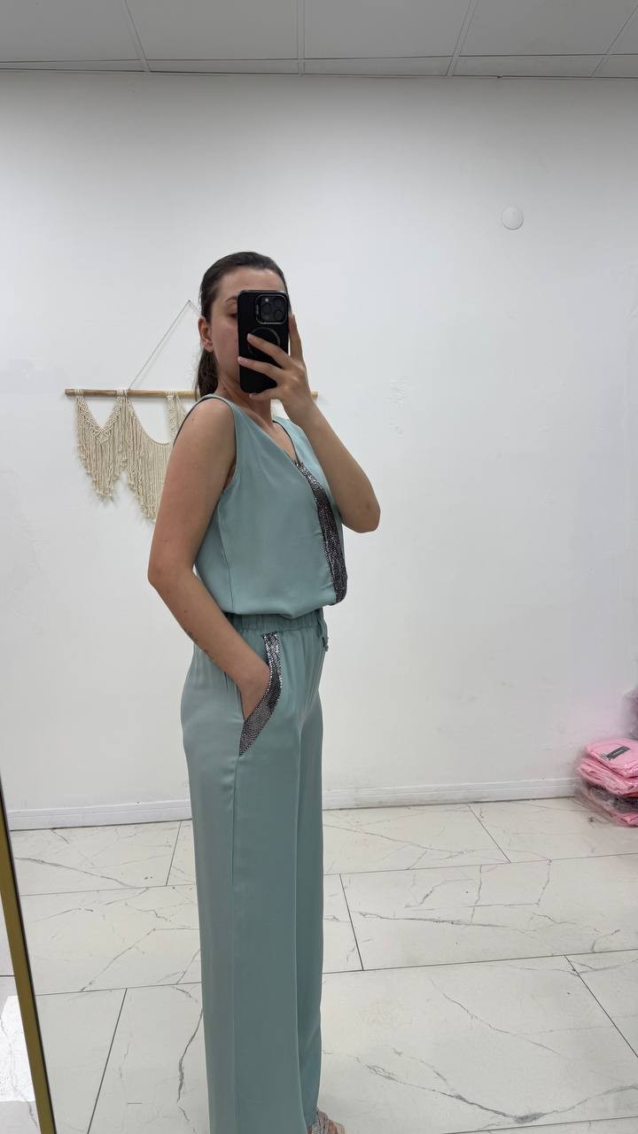 Kadın Pullu V Yaka Bluz Bol Paça Pantolon
