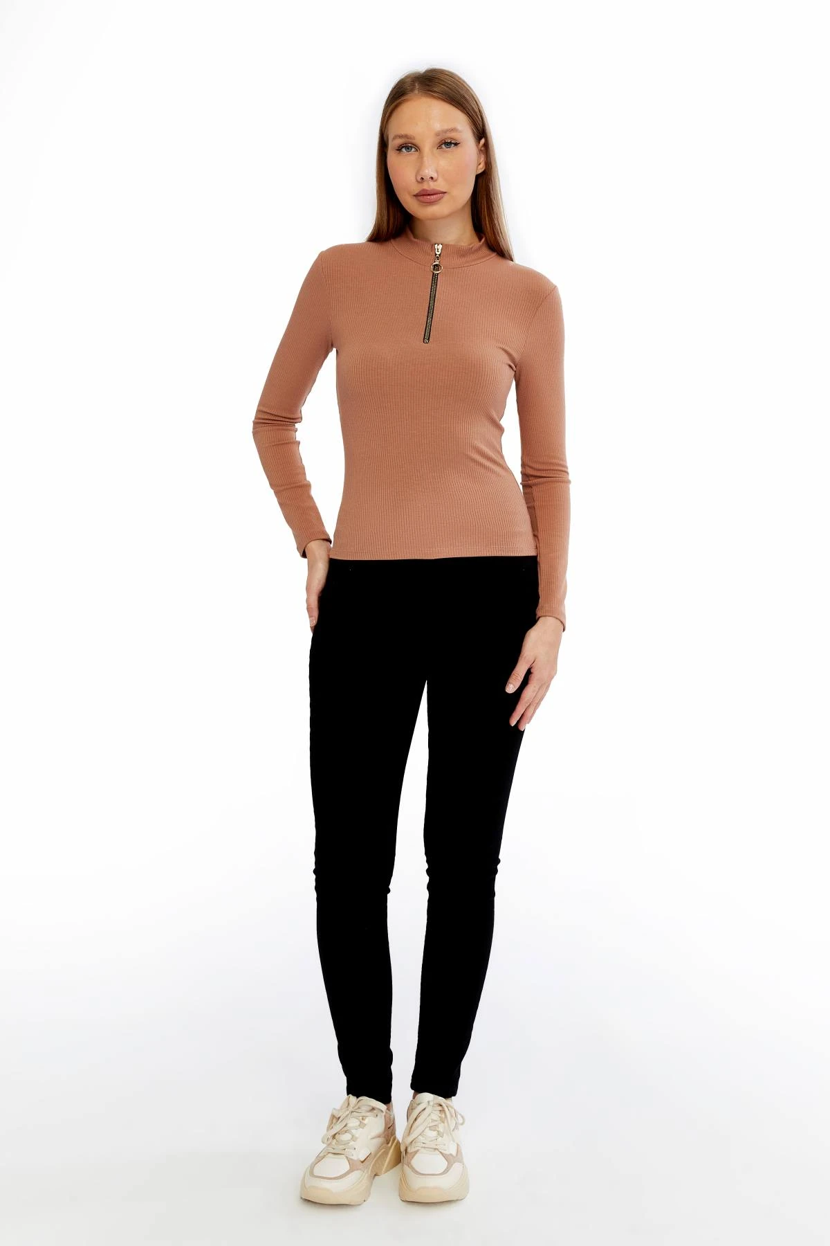 Kadın Uzun Kollu Yarım Fermuarlı Slim Fit Tshirt - Bej