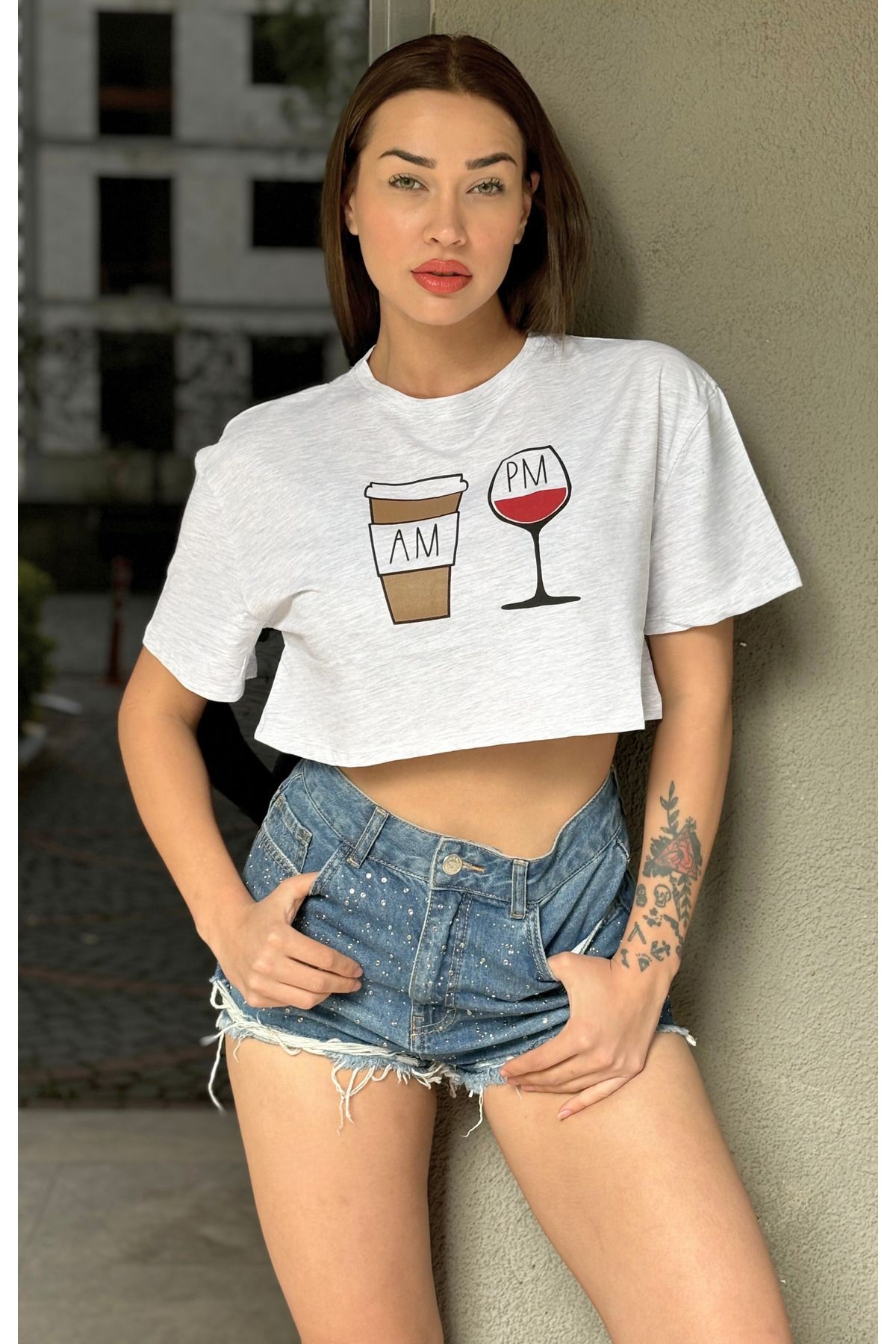 Kadın Gri Bisiklet Yaka Baskılı Oversize Crop T-shirt