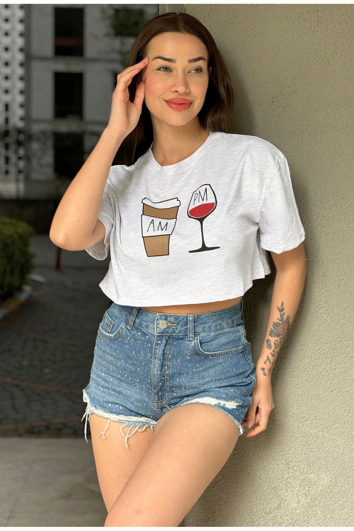 Kadın Gri Bisiklet Yaka Baskılı Oversize Crop T-shirt