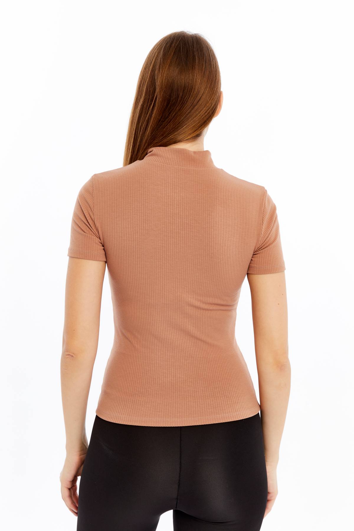 Kadın Kısa Kollu Yarım Fermuarlı Slim Fit Tshirt - Bej