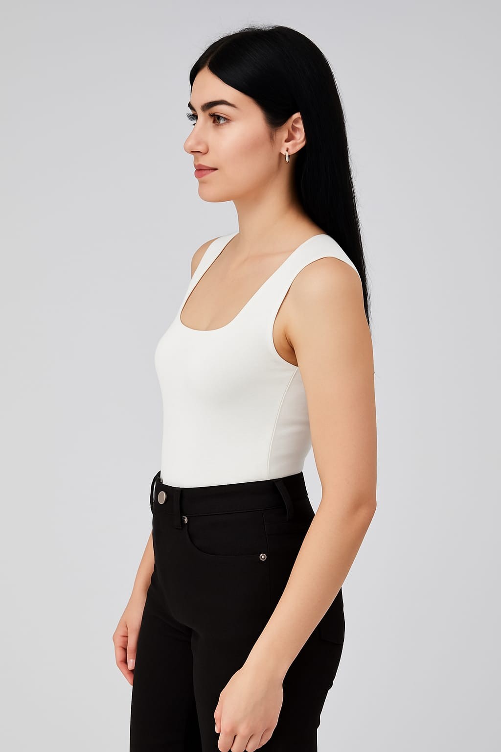 Astarlı Sıfır Kol Kare Yaka Dekolteli Çıtçıtlı Bodysuit - Beyaz