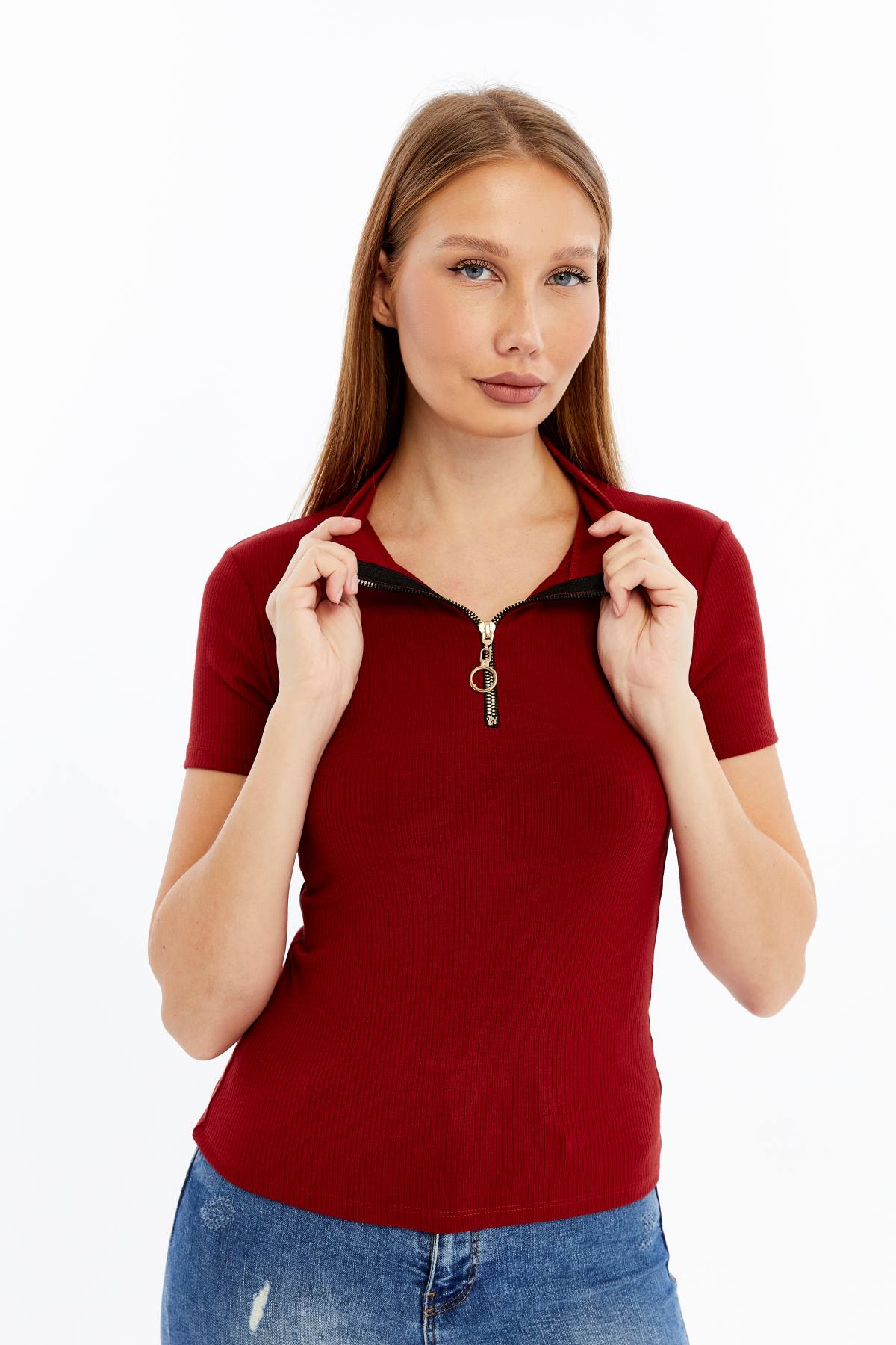 Kadın Kısa Kollu Yarım Fermuarlı Slim Fit Tshirt - Kırmızı