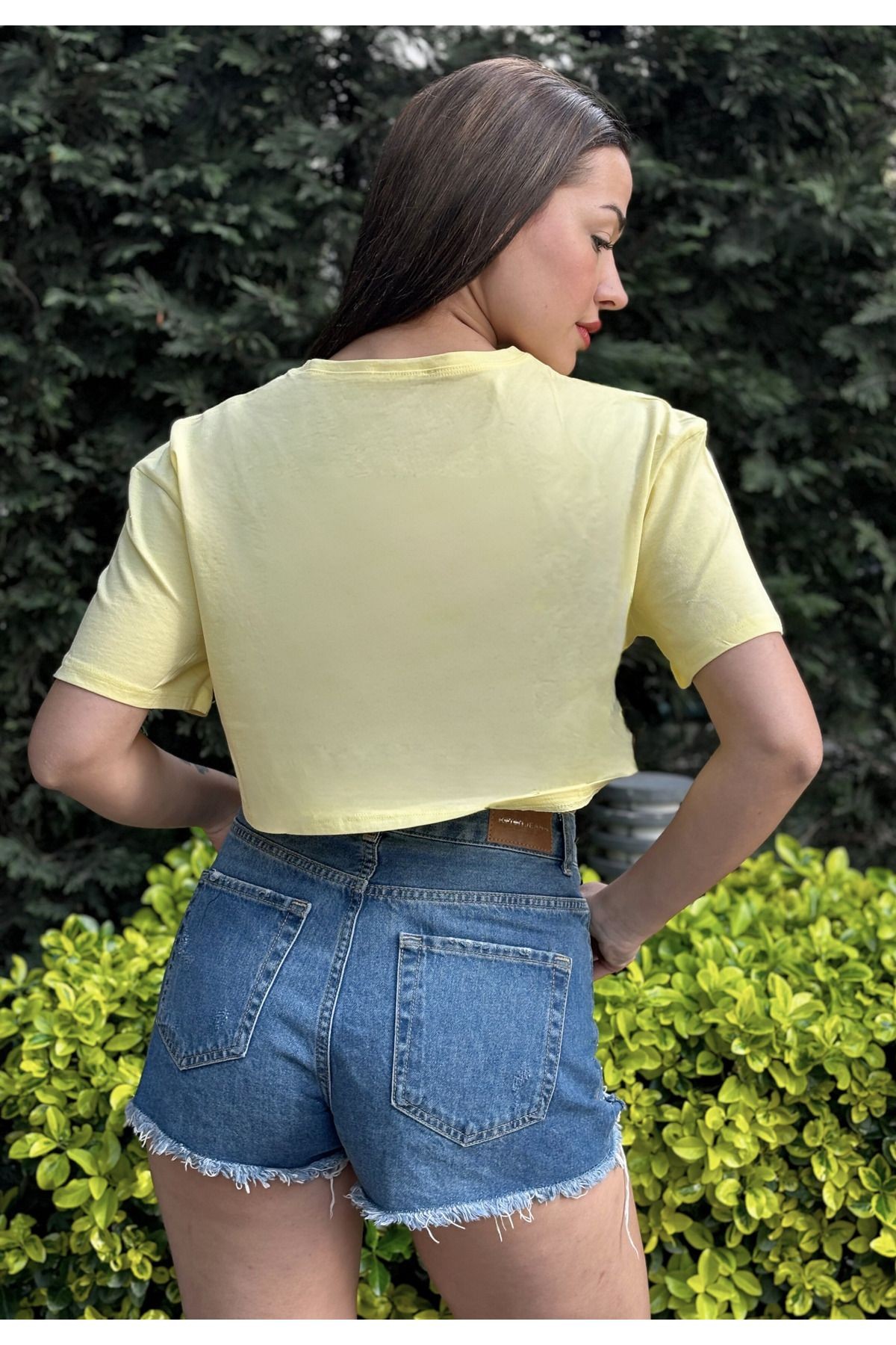 Kadın Lila Bisiklet Yaka Baskılı Oversize Crop T-shirt - Sarı