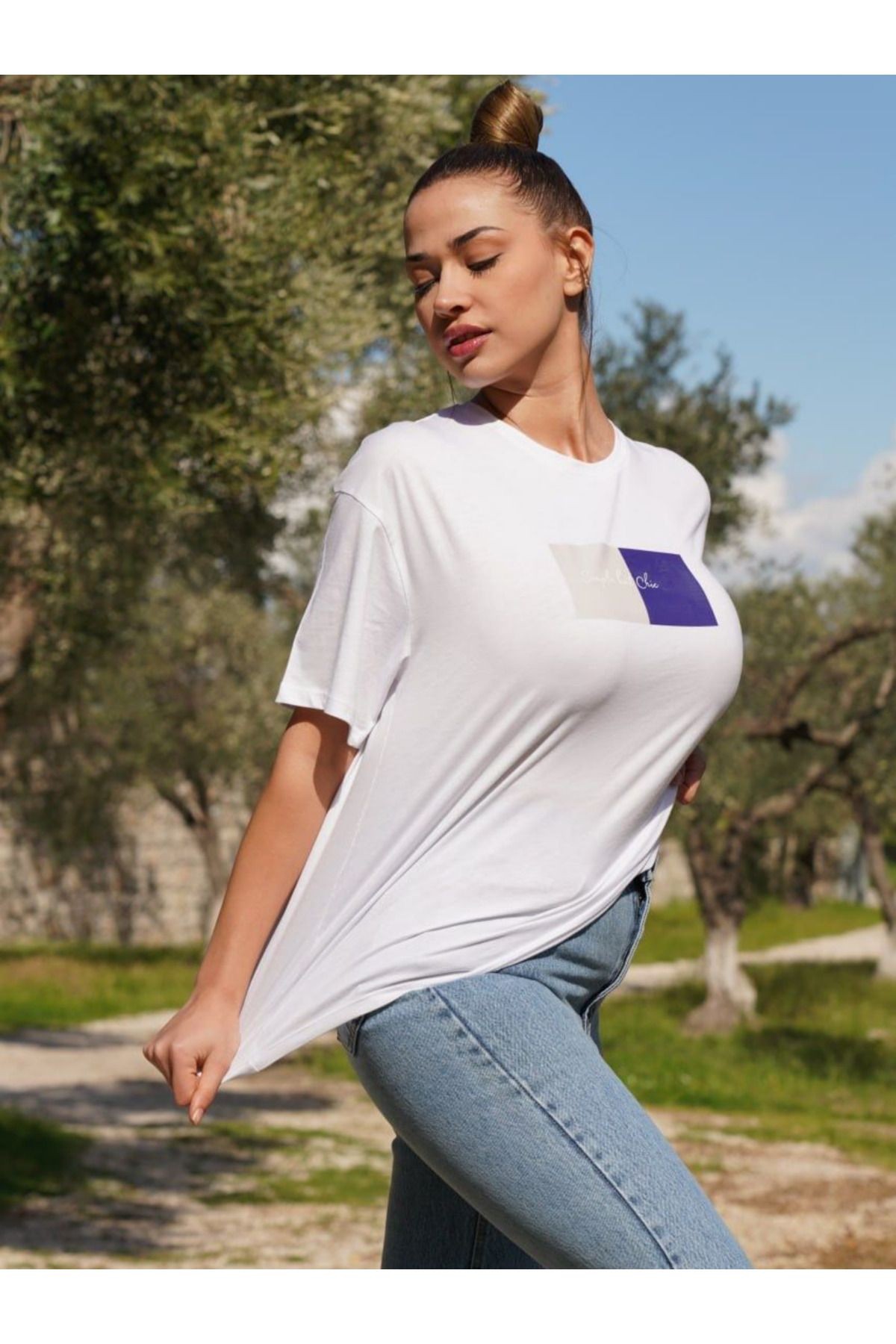 Kadın Oversize Fit Bisiklet Yaka Baskılı Kısa Kollu T-shirt