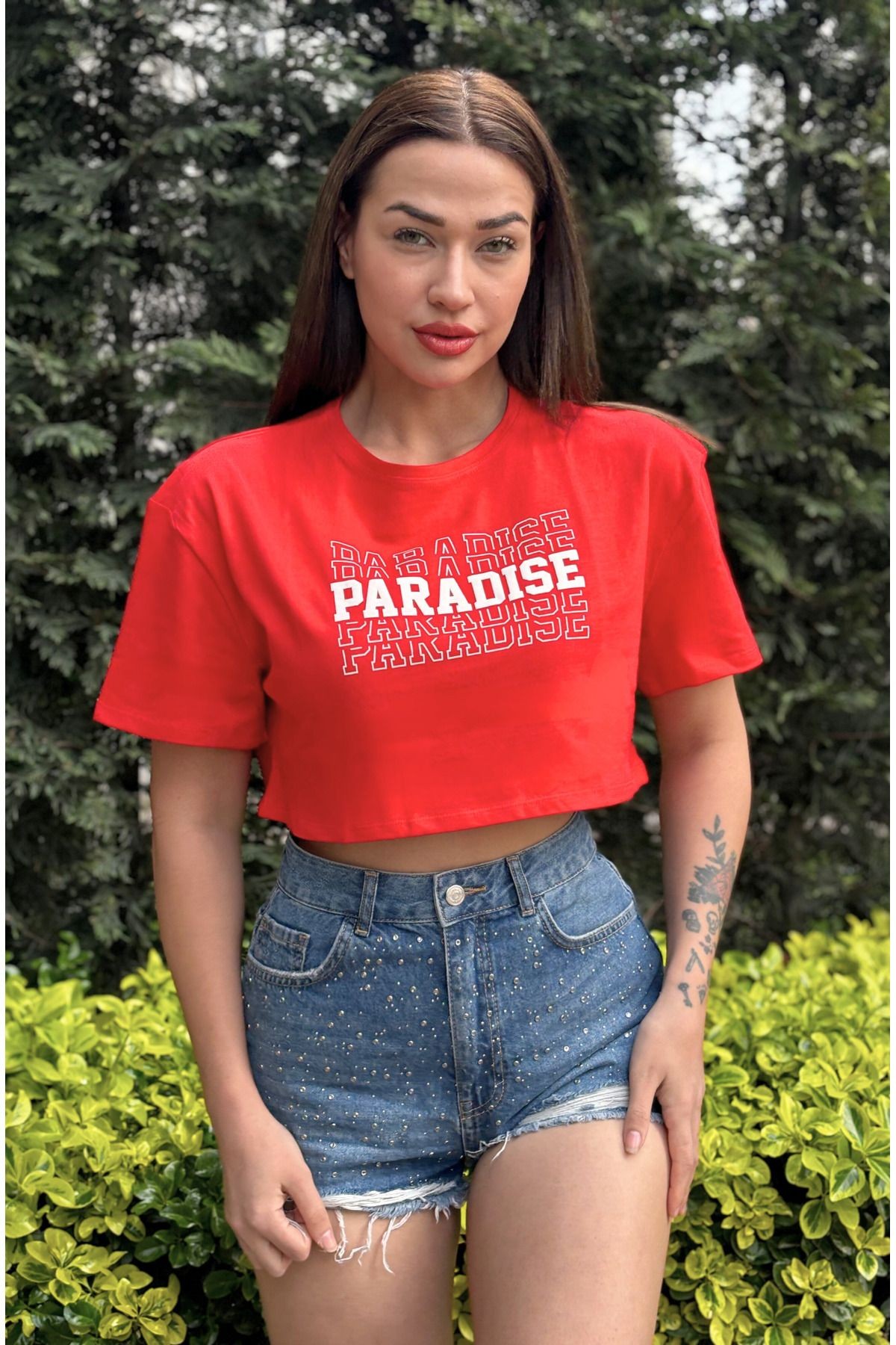 Kadın Antrasit Bisiklet Yaka Baskılı Oversize Crop T-shirt - Kırmızı
