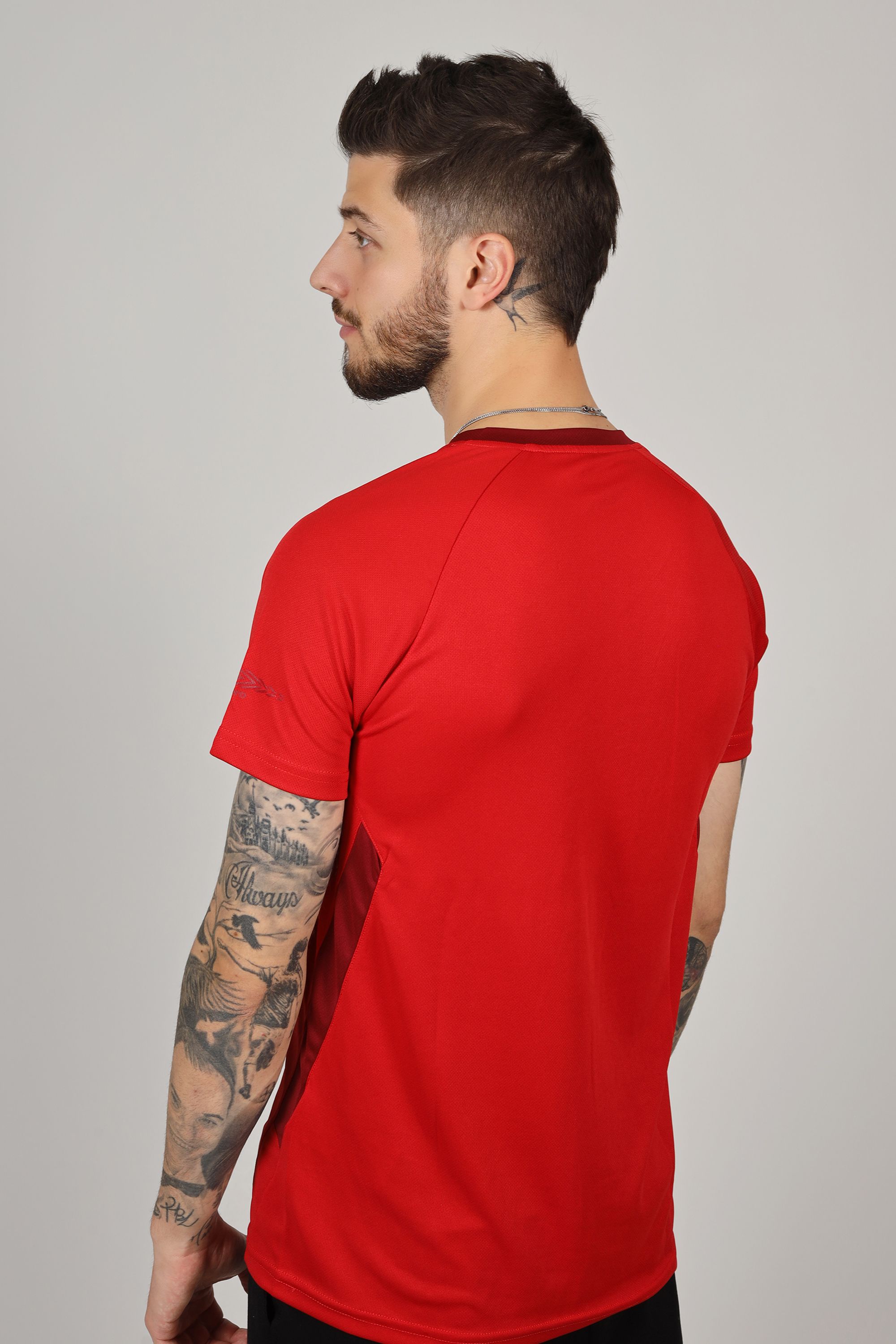 UMBRO ANTRENMAN TİŞÖRTÜ
