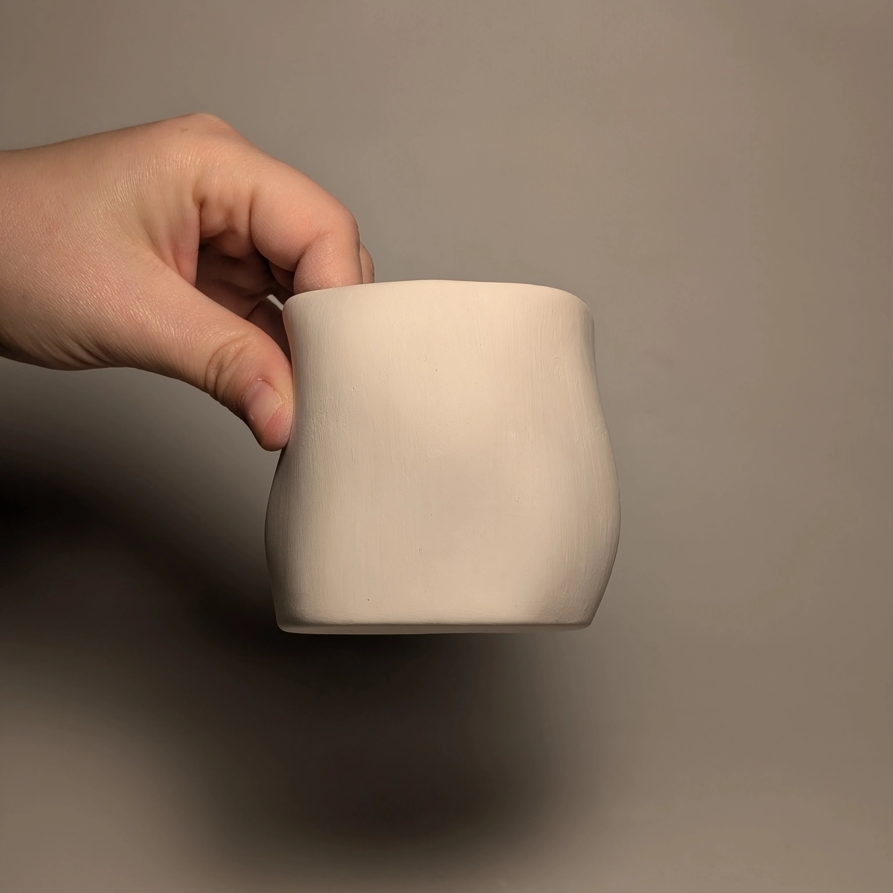 LMG-033 — EL İZLİ KUPA ALÇI KALIBI