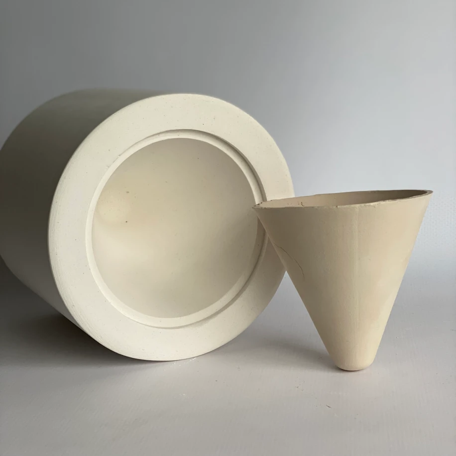 LMG-010 — KONİK KUPA KALIBI