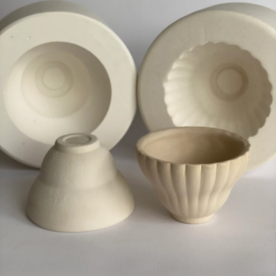 LSET-005 — BOĞUMLU FİNCANLAR ALÇI KALIP SETİ