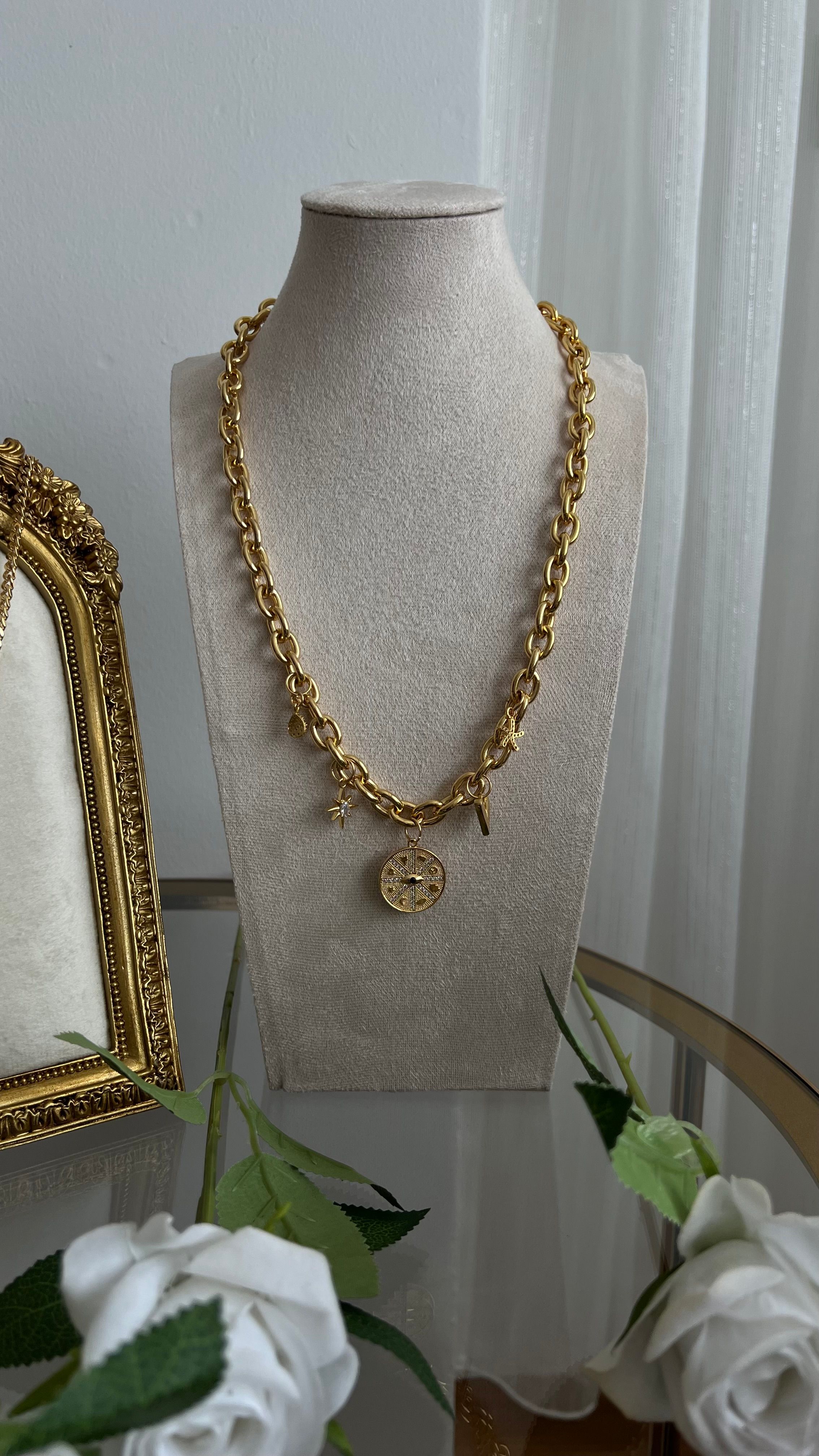 Charm Kolye