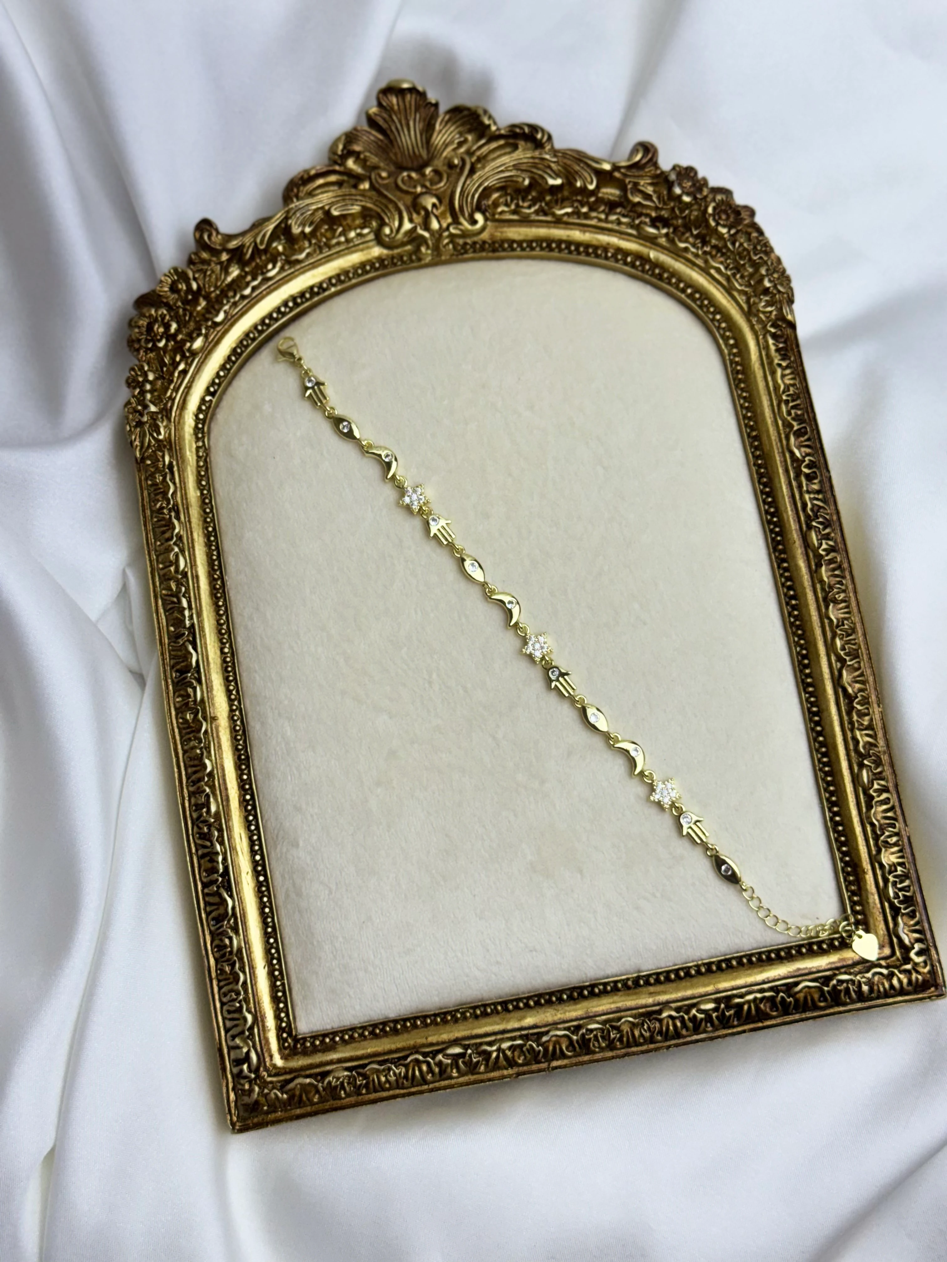 Fatma Ana Eli Künye