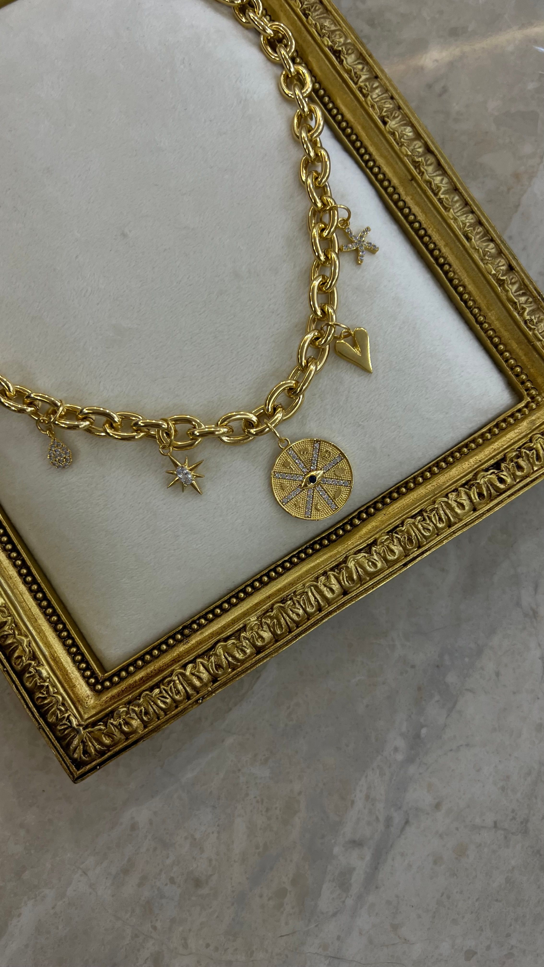 Charm Kolye