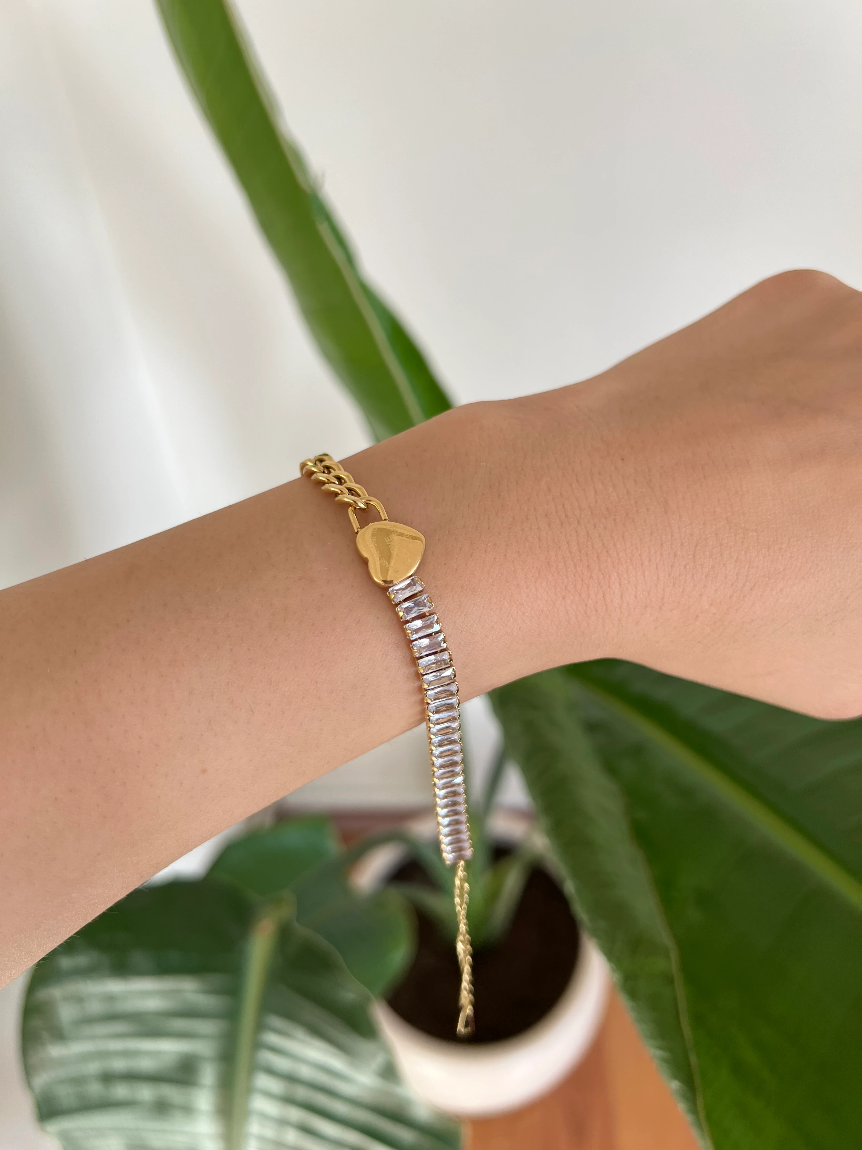 Kalp Zincir Su Yolu Bileklik