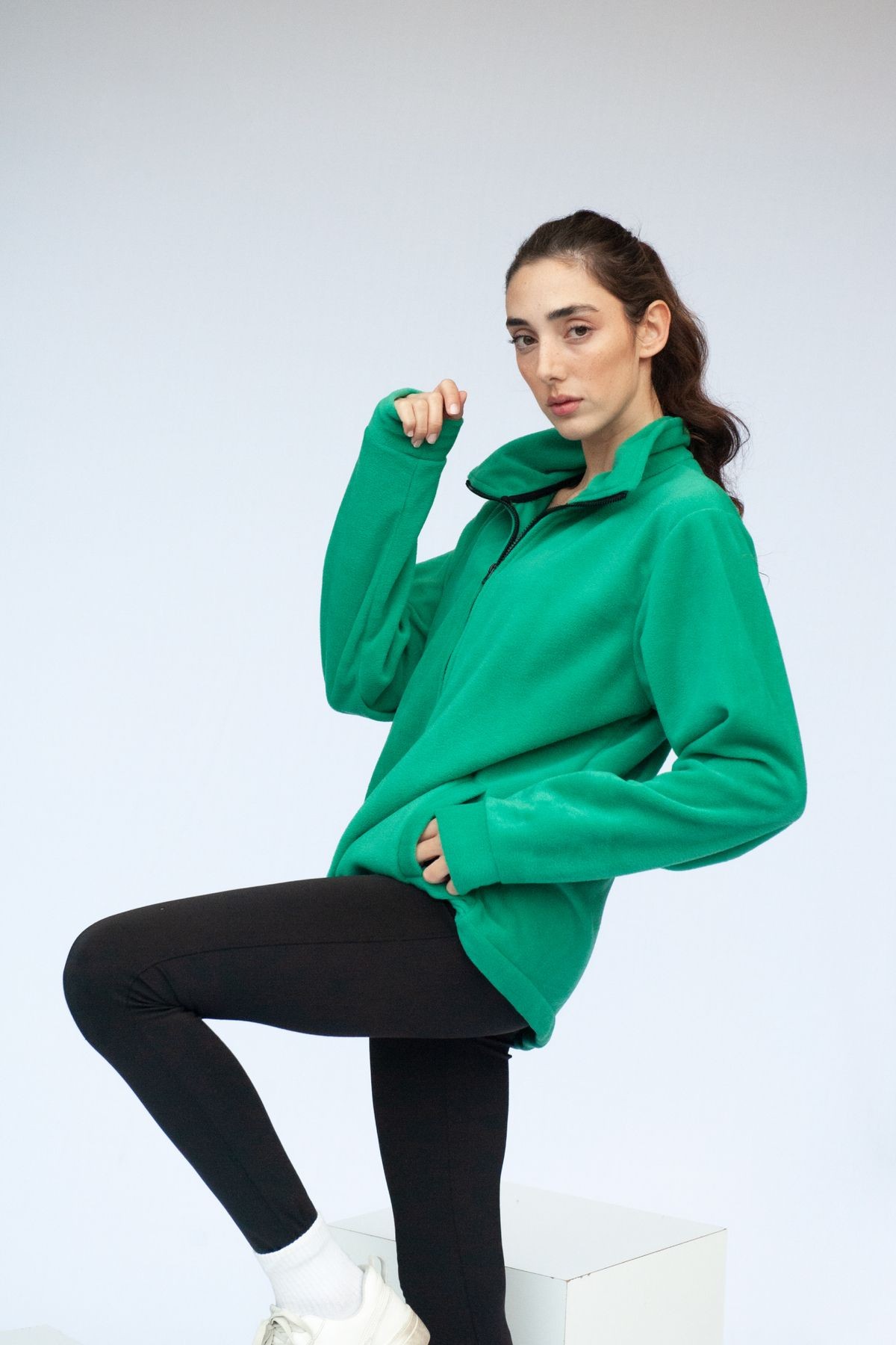 Oversize Bol Kesim Dik Yaka Cep Detaylı Fermuarlı Tüylenme Yapmayan Polar - Green