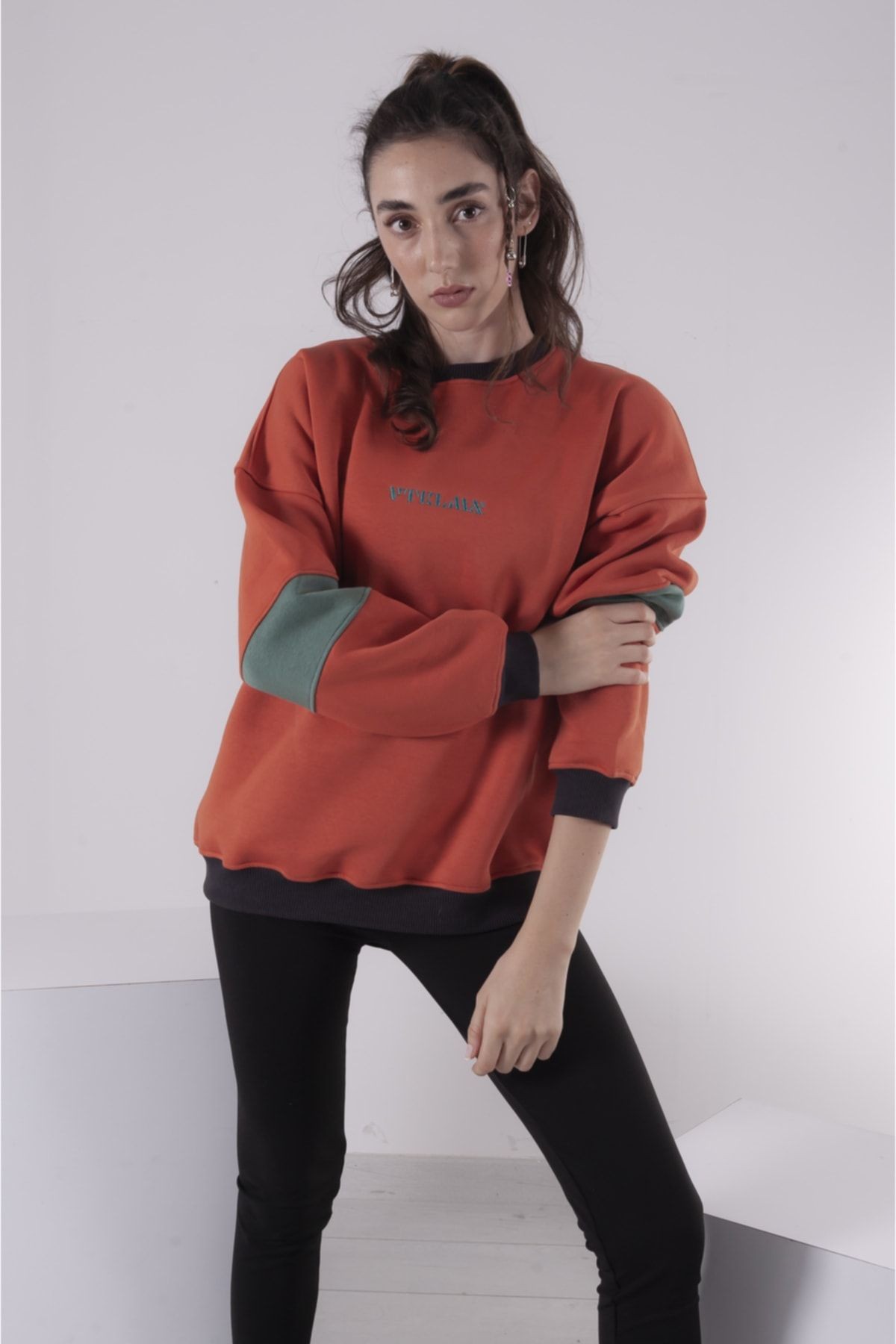 Oversize Şardonlu Örme Sweatshirt