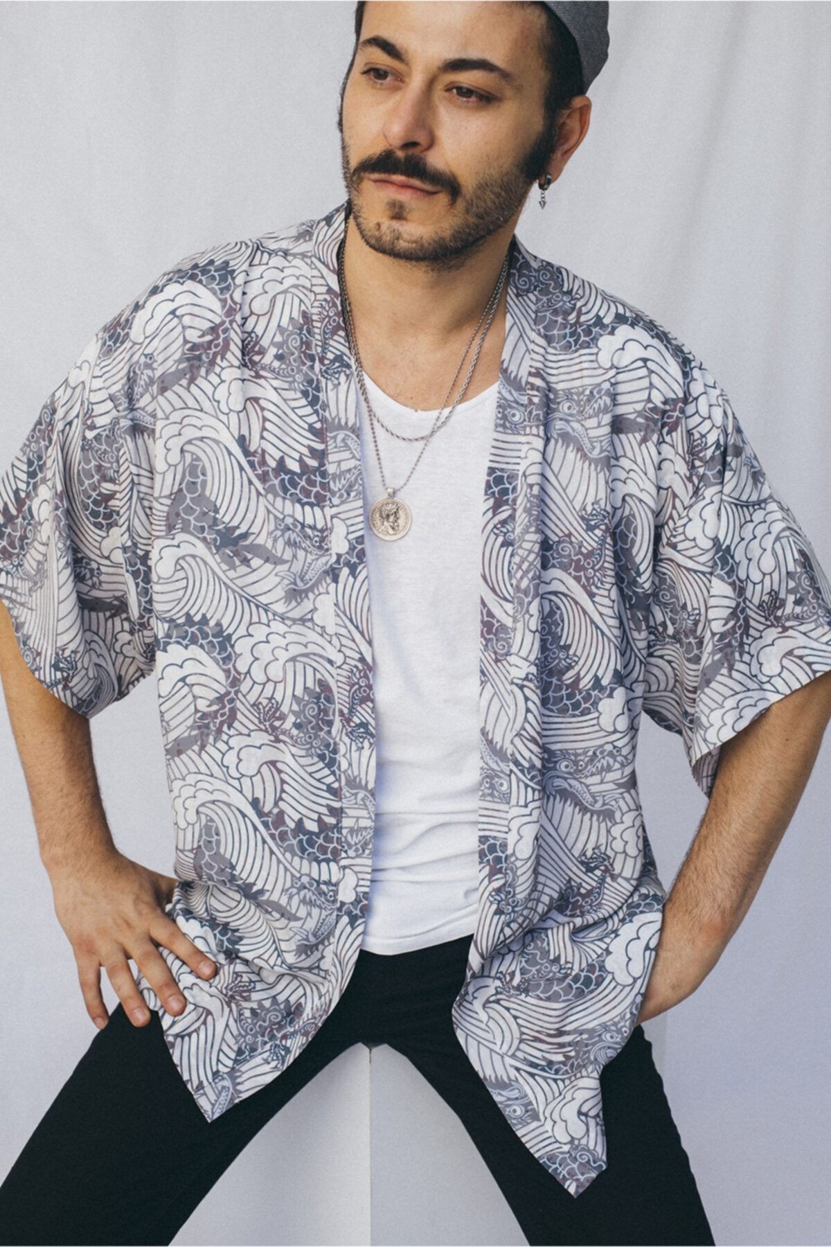 Unisex Gri Desenli Kimono Gömlek - Desenli
