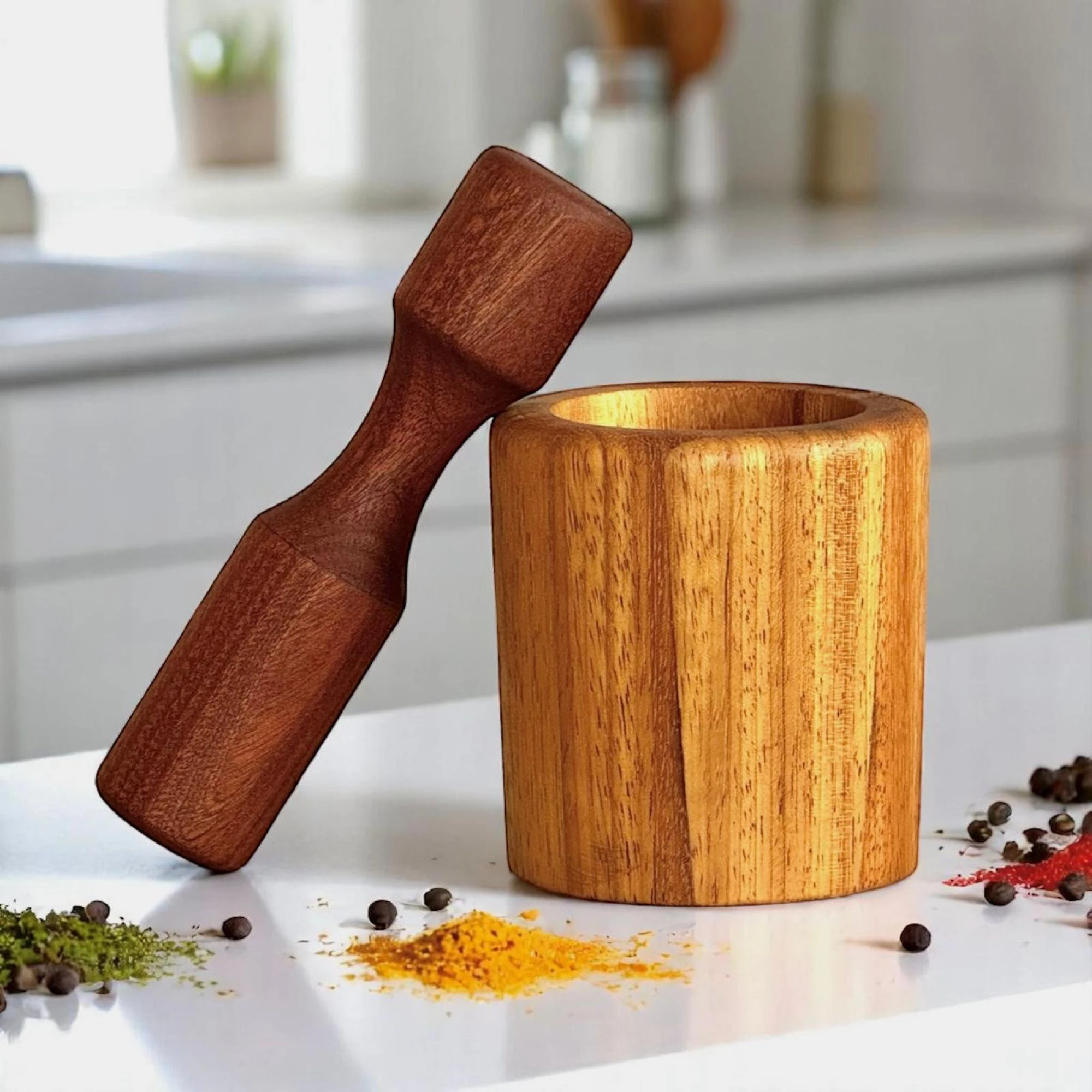 İroko-Sapelli Havan / Reyhan