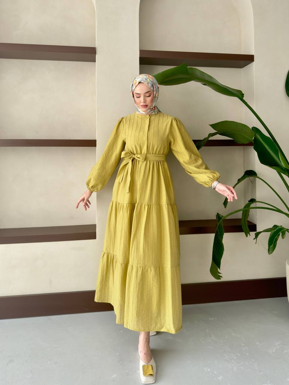 Lina Elbise Olive