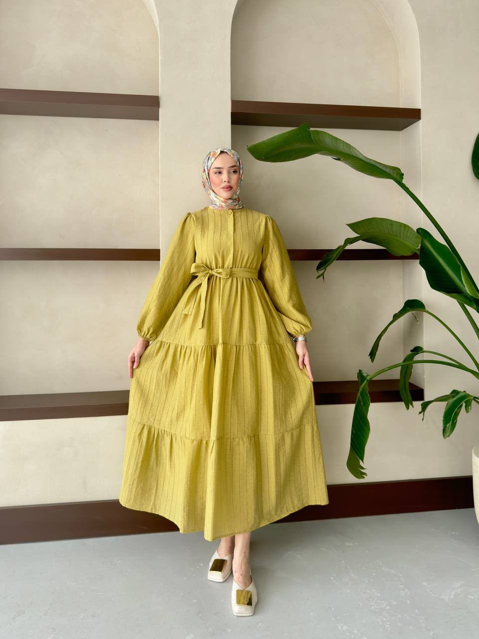 Lina Elbise Olive