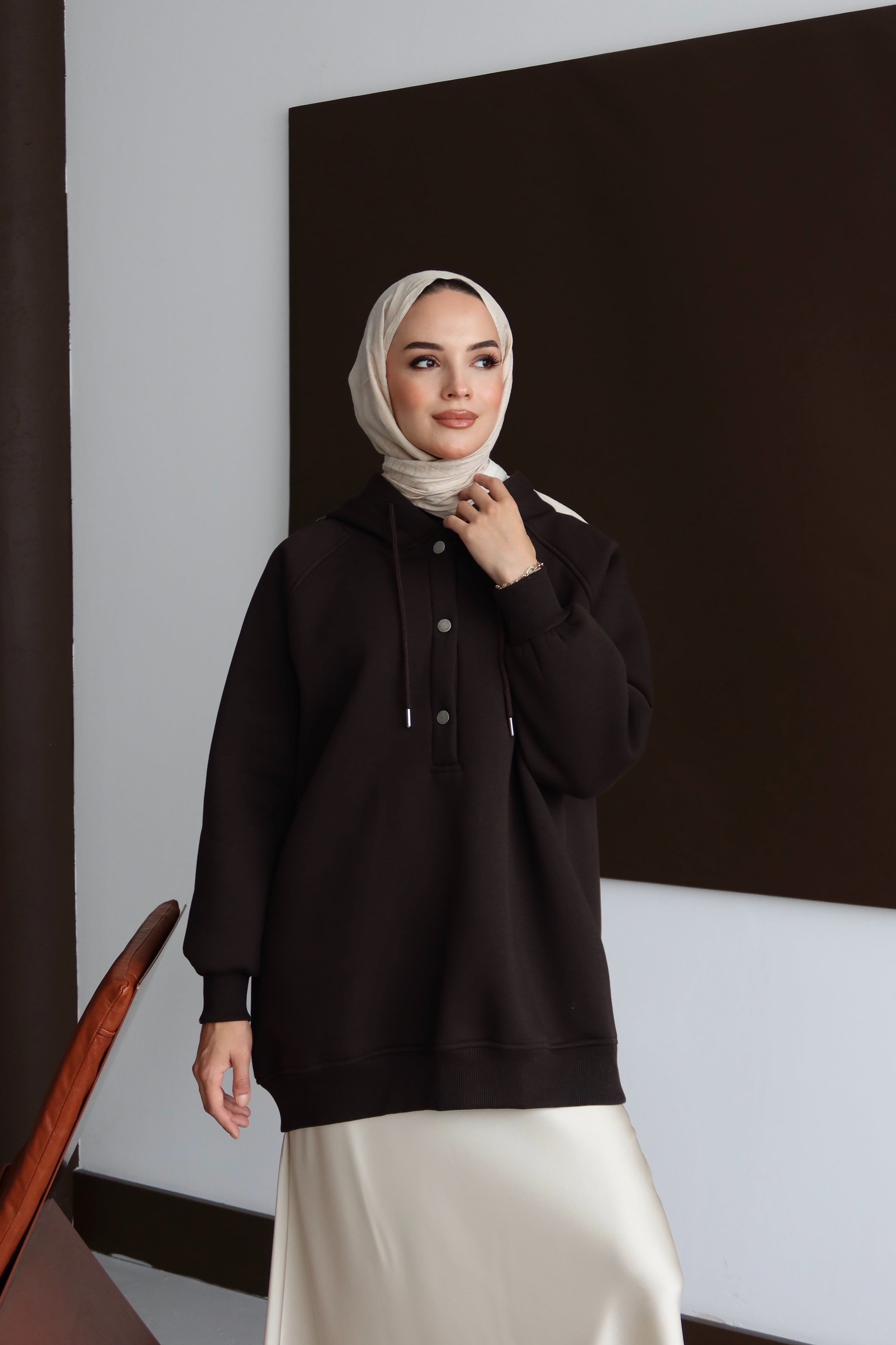 Çıtçıtlı Şardonlu Üç İplik Sweatshirt - Kahve