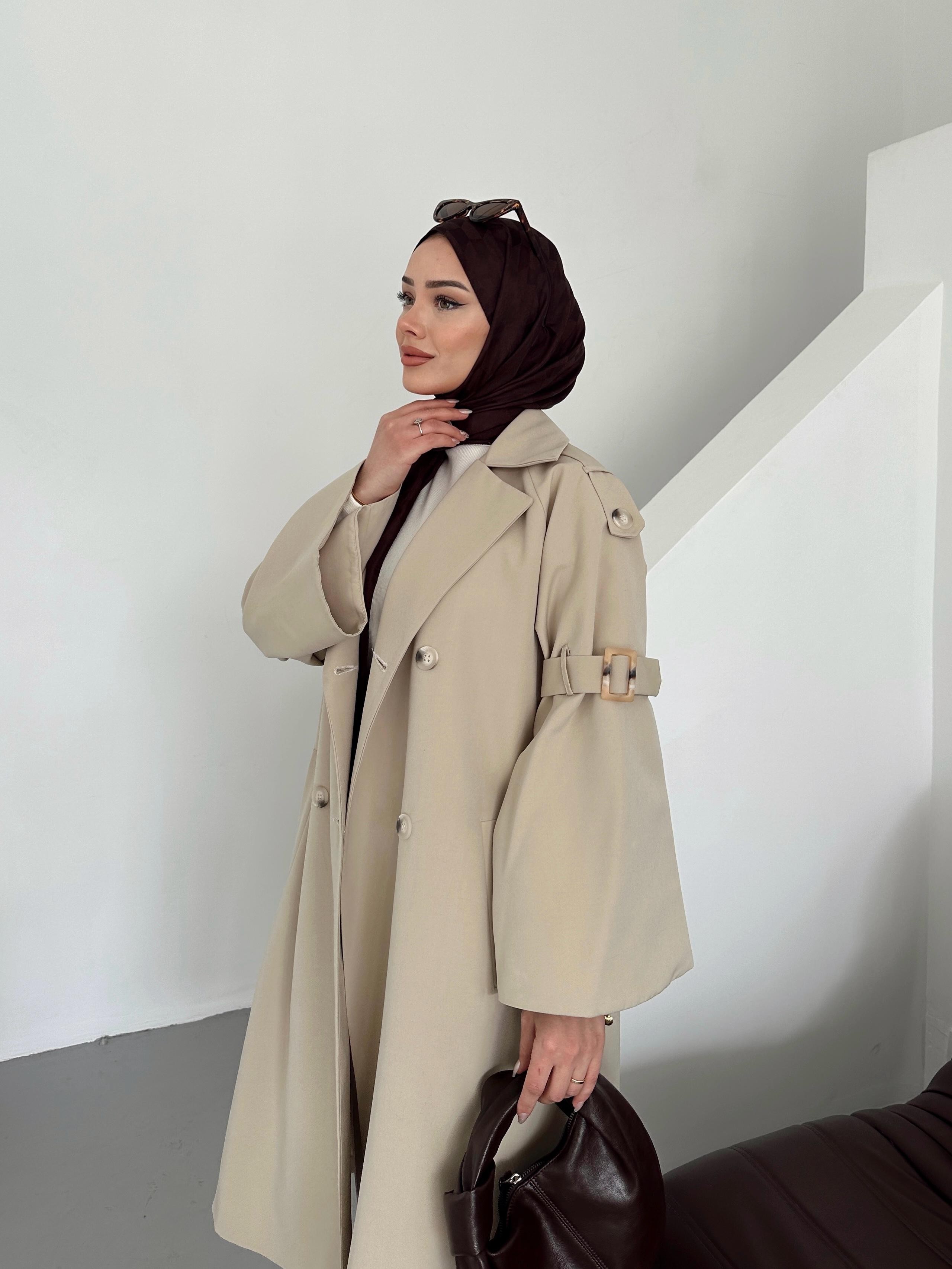 Kol Detaylı Astarlı Trençkot Krem
