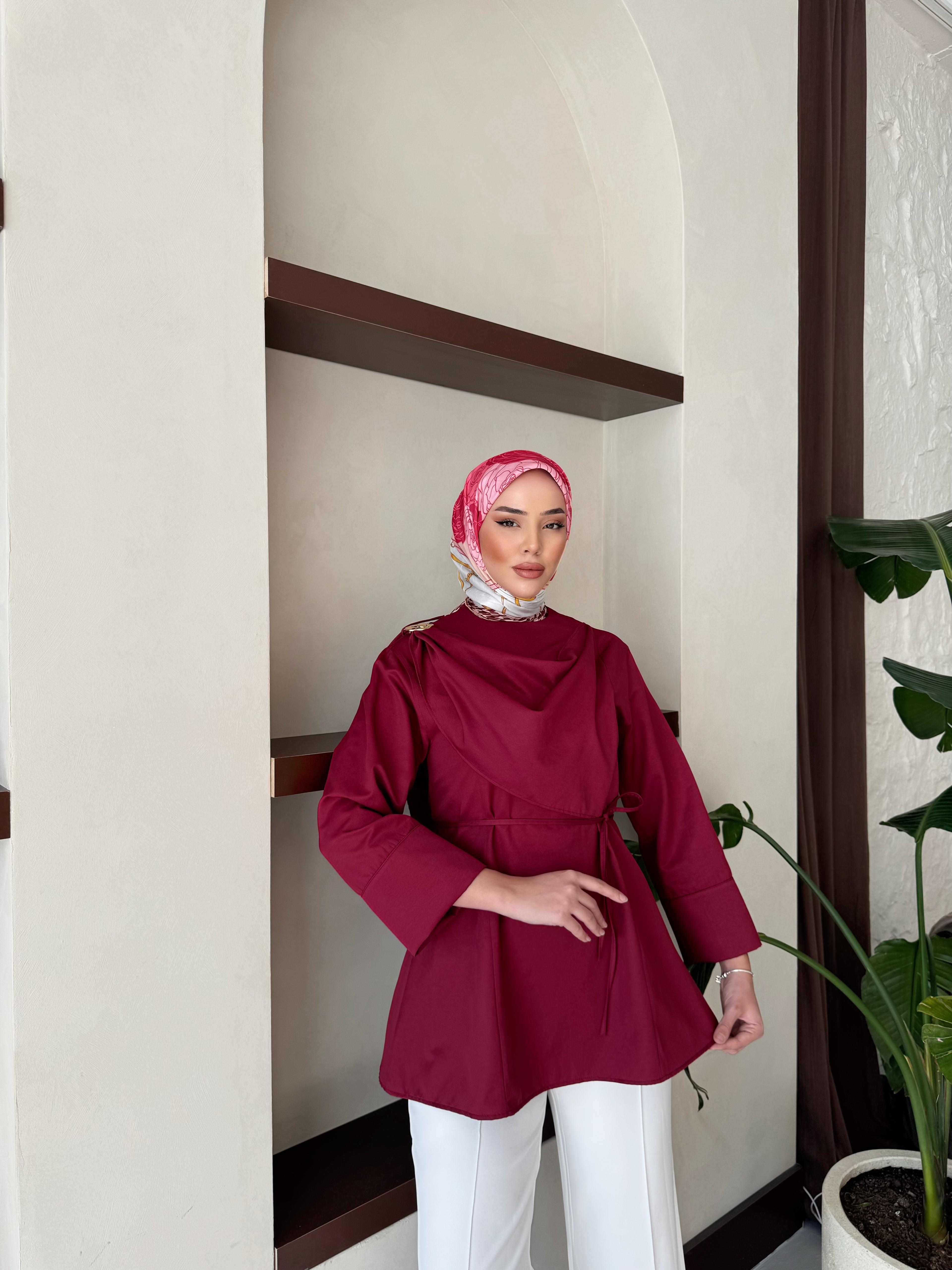 MİLA BROŞ DETAYLI GÖMLEK - Bordo