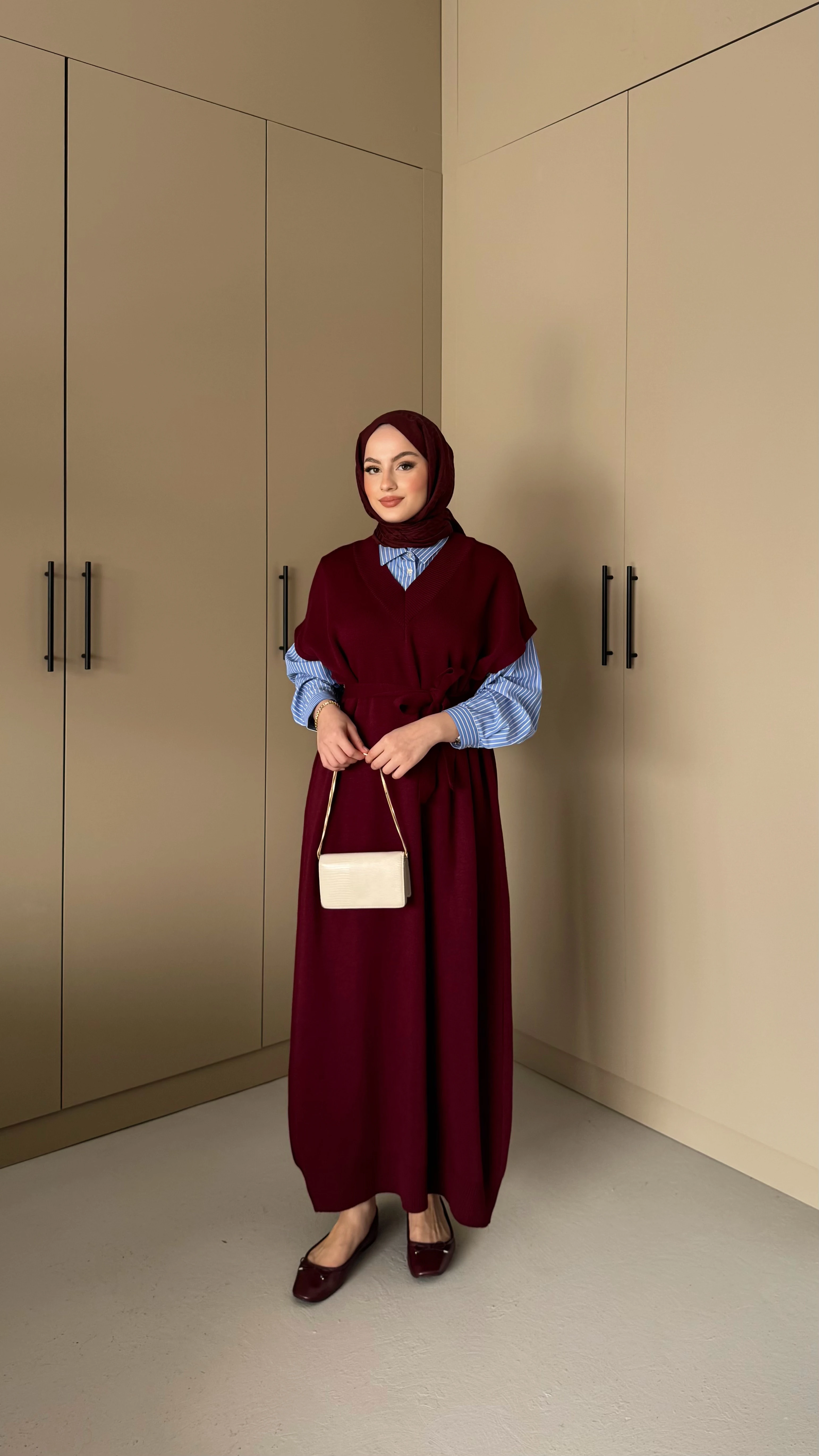 Gömlek Detaylı Triko Elbise