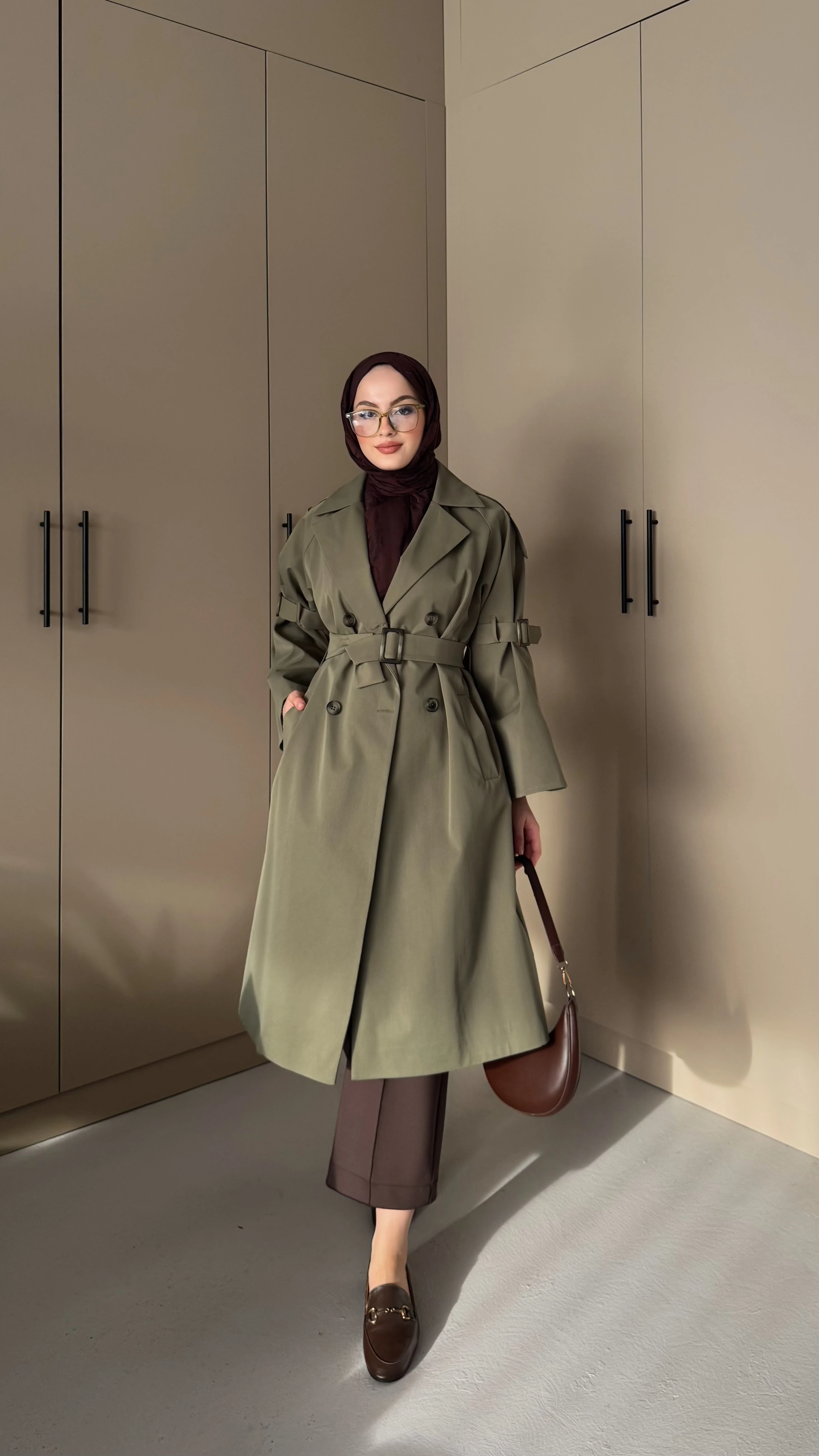 Kol Detaylı Astarlı Trençkot Haki