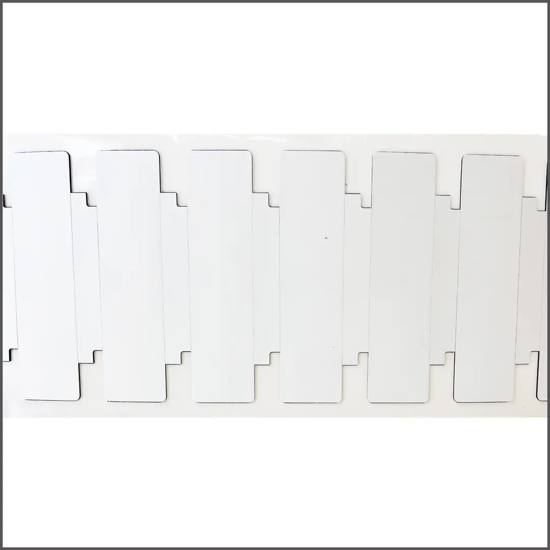Omni-ID IQ 600 Metal Yüzey RFID Etiketi
