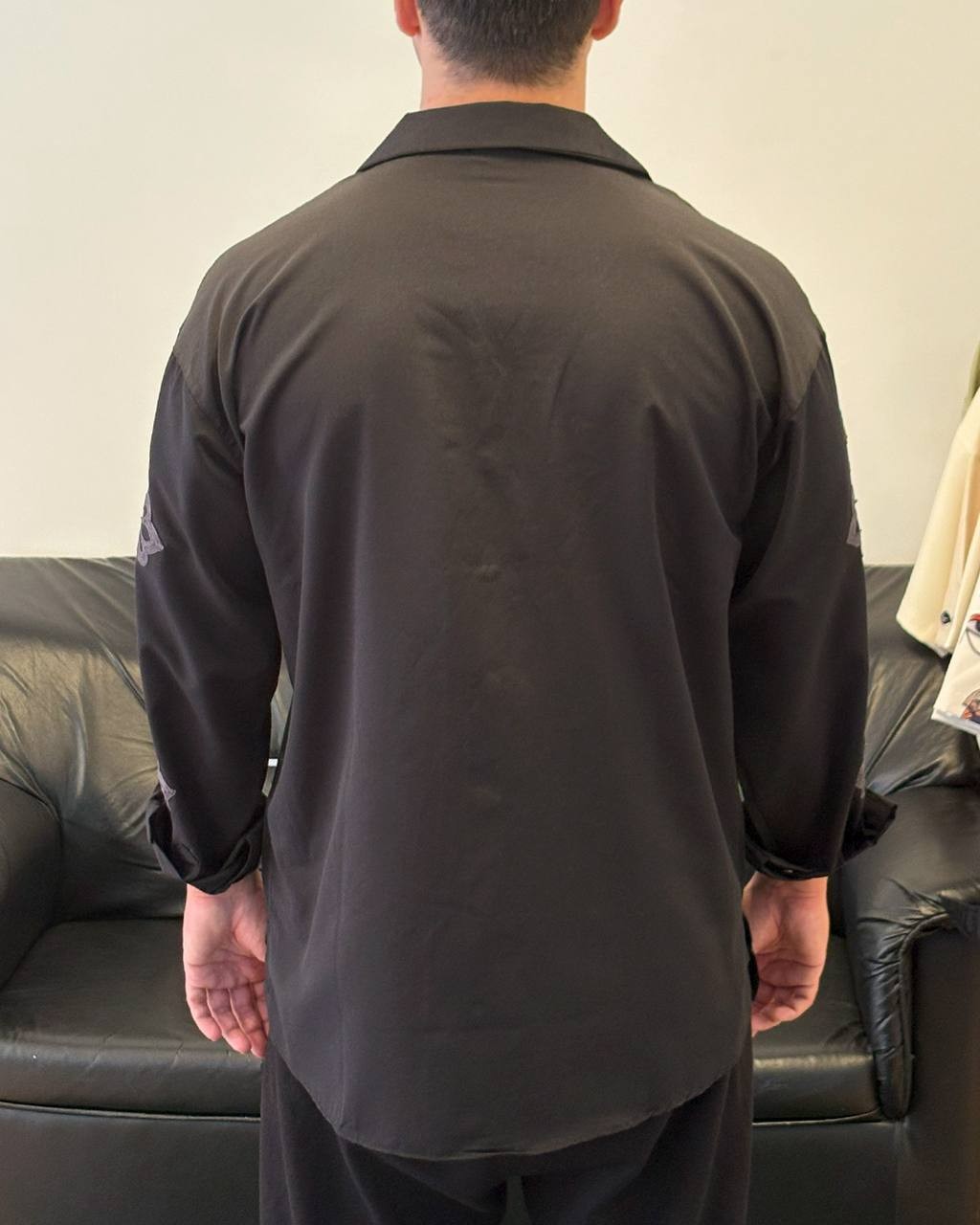 Dört Yapraklı Oversize Siyah Gömlek