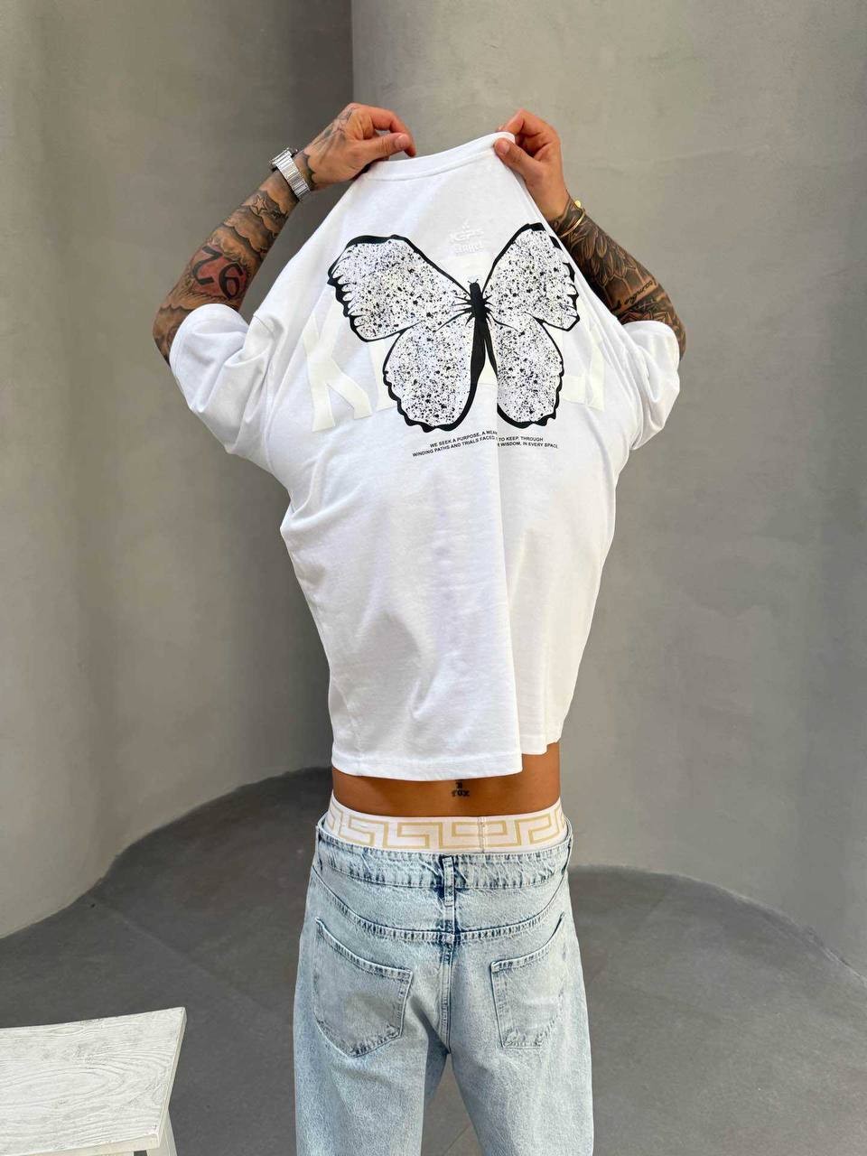 Kelebek Baskılı Oversize Beyaz Tshirt
